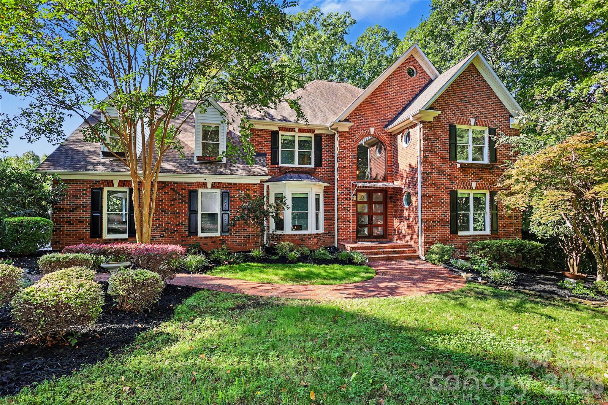 4320 Town And Country Drive Property Photo 1