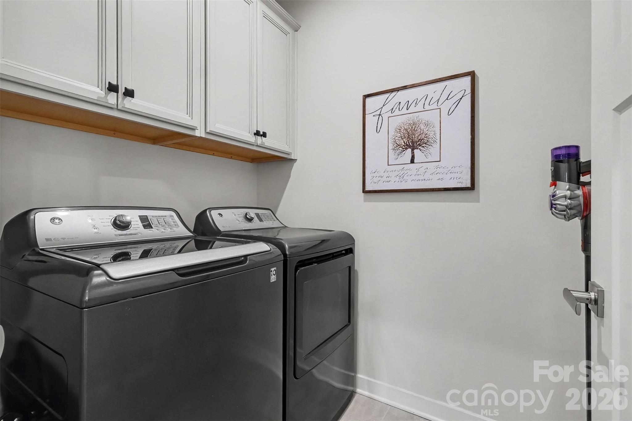 6513 Cumberland Drive Property Photo 13
