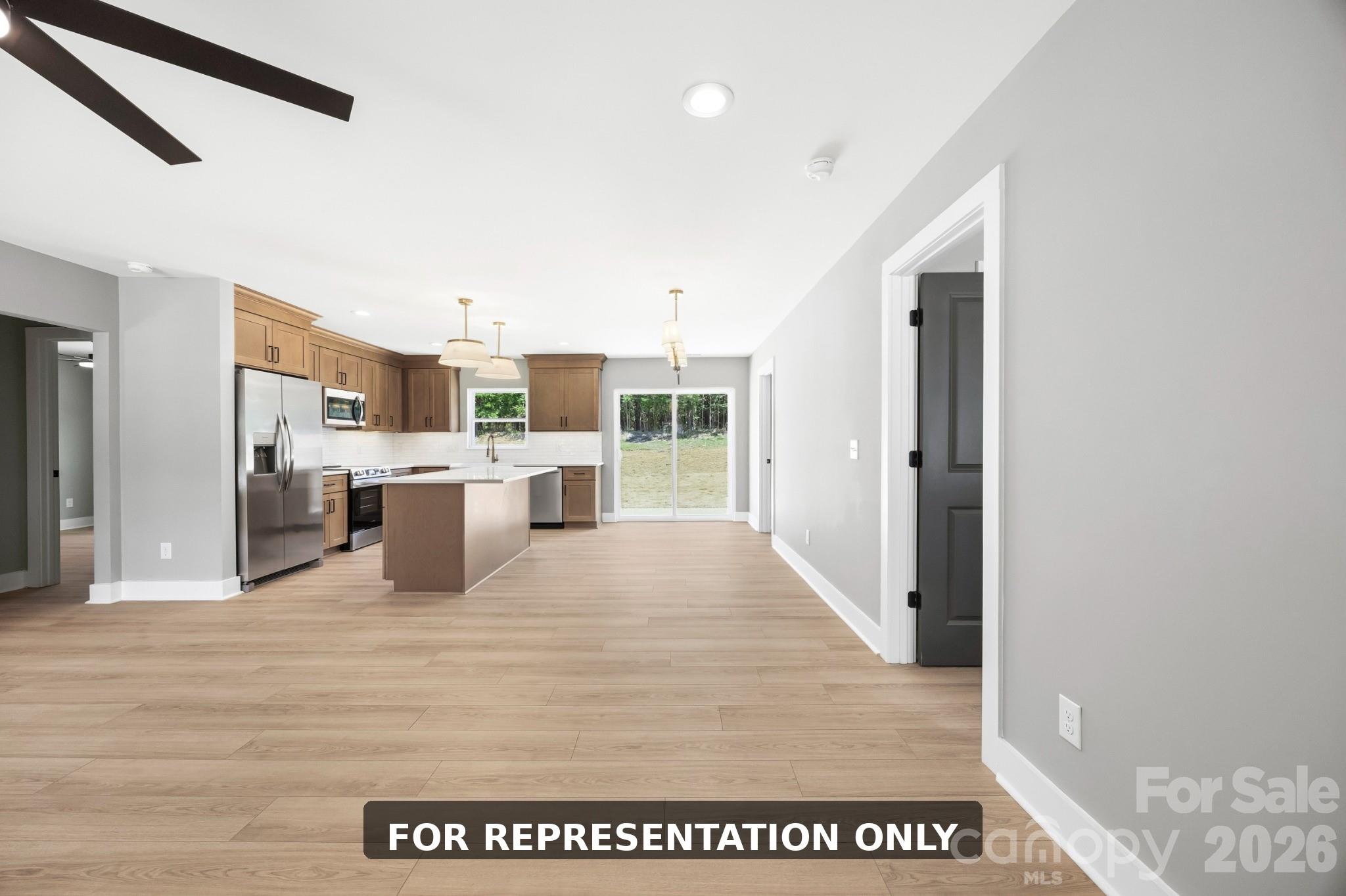 1247 Magnolia Street Property Photo 3