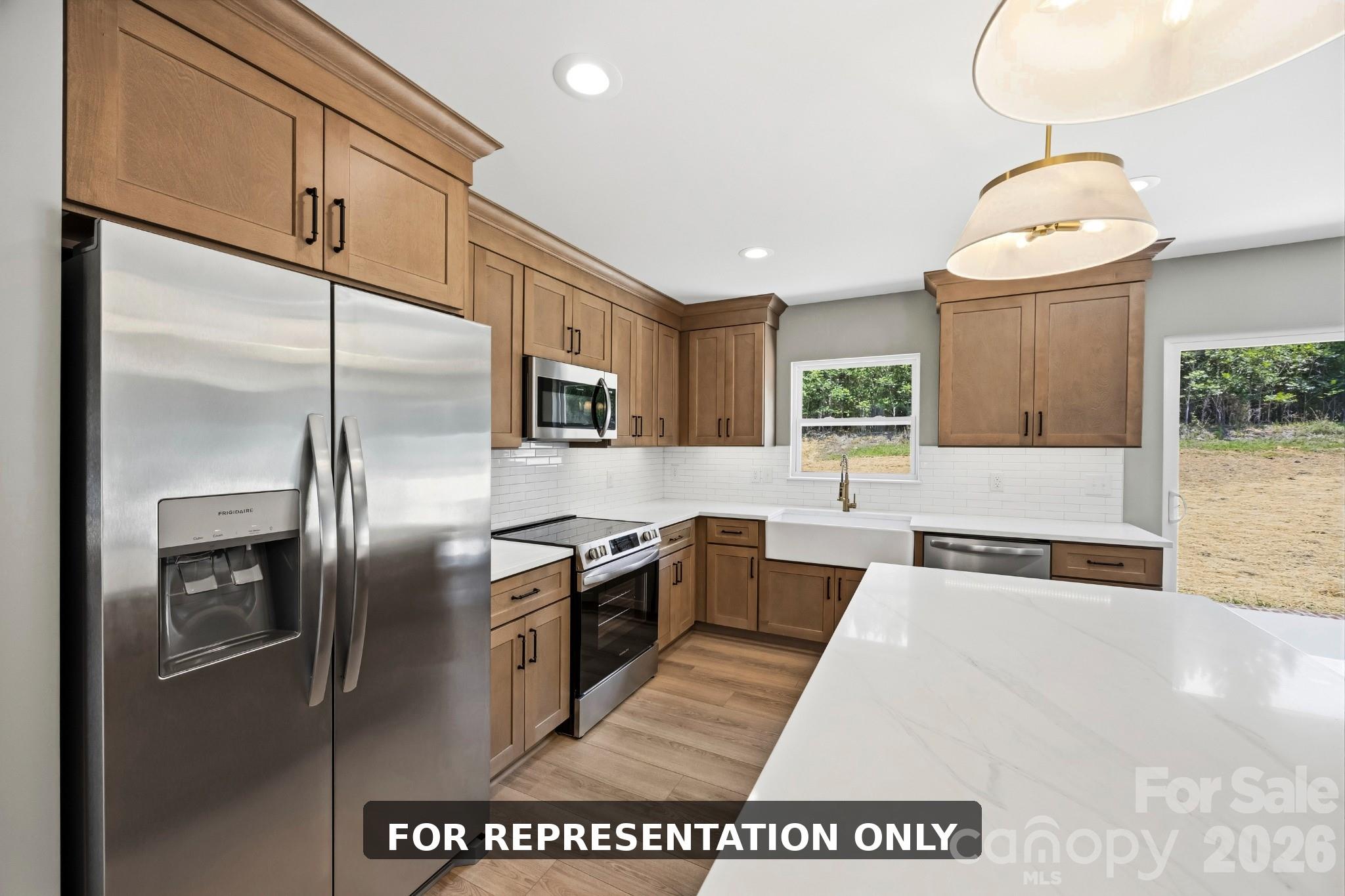 1247 Magnolia Street Property Photo 7
