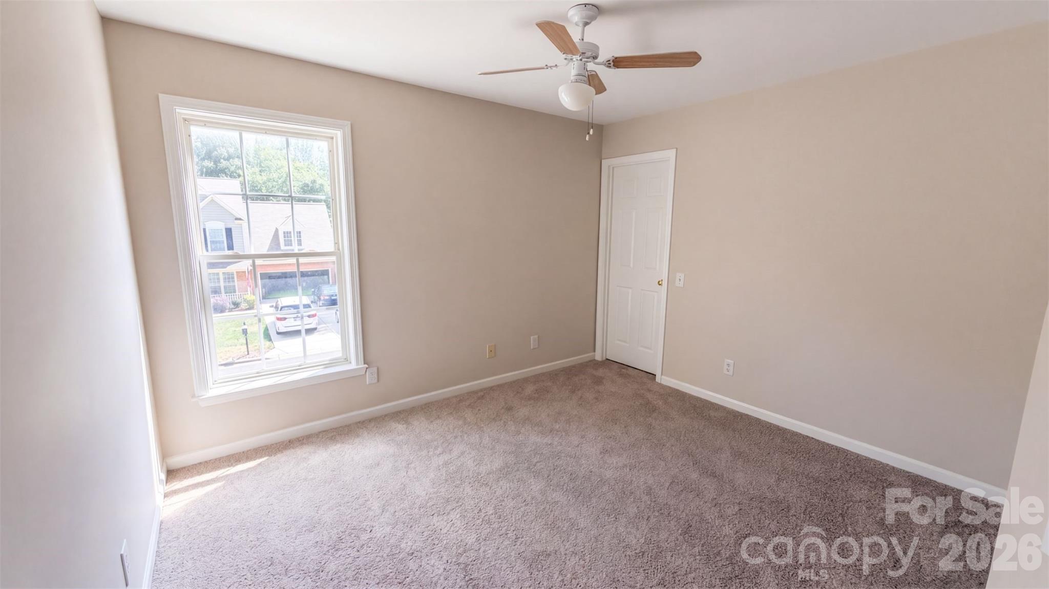 7744 Epping Forest Drive Property Photo 15