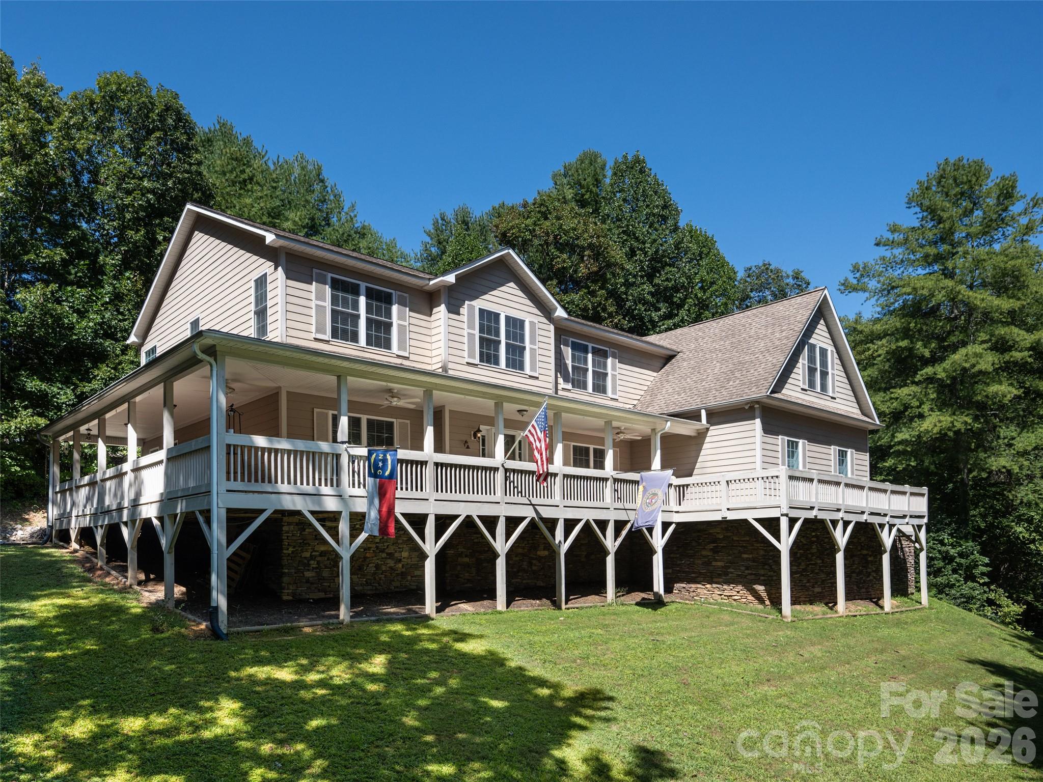 273 Cross Creek Drive Property Photo 1