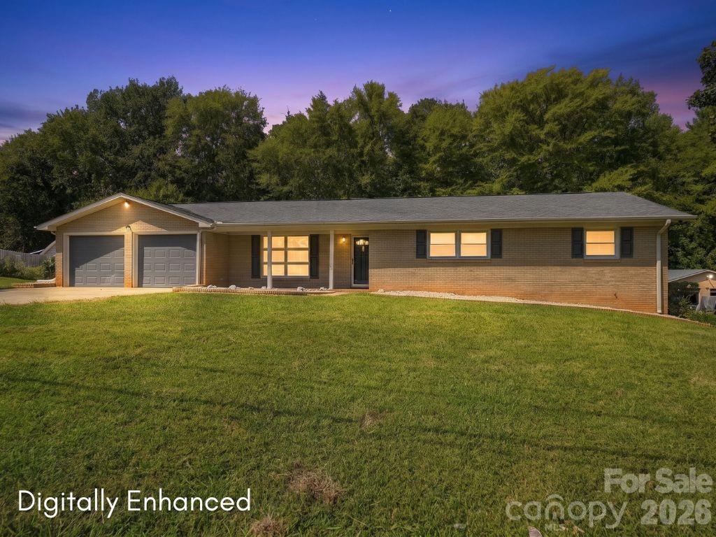 213 Lakeview Drive Property Photo 1