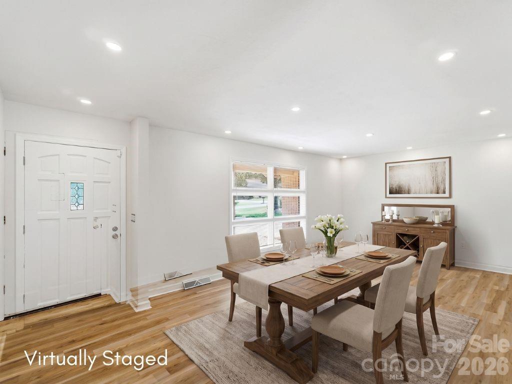 213 Lakeview Drive Property Photo 11