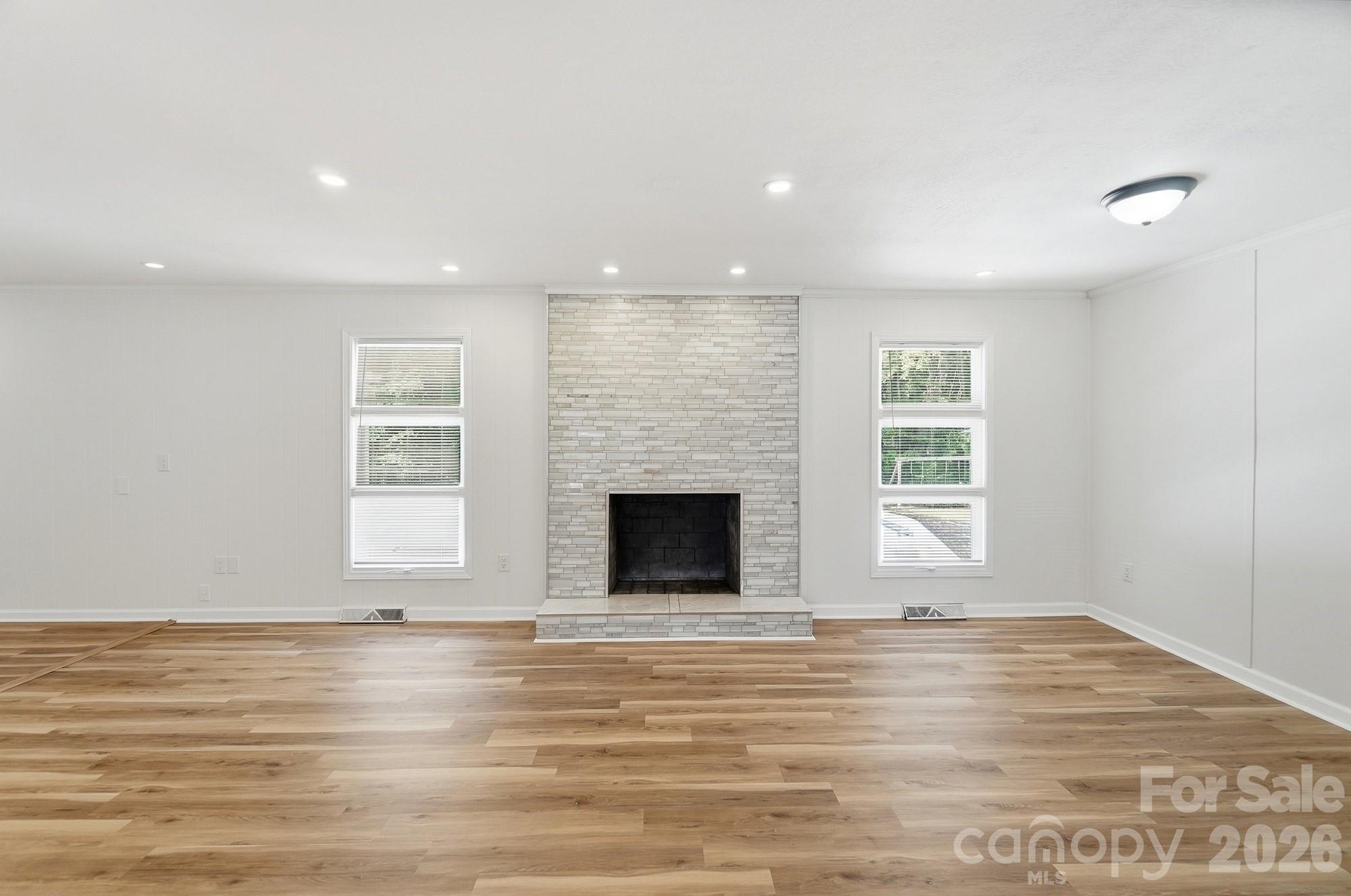 213 Lakeview Drive Property Photo 15