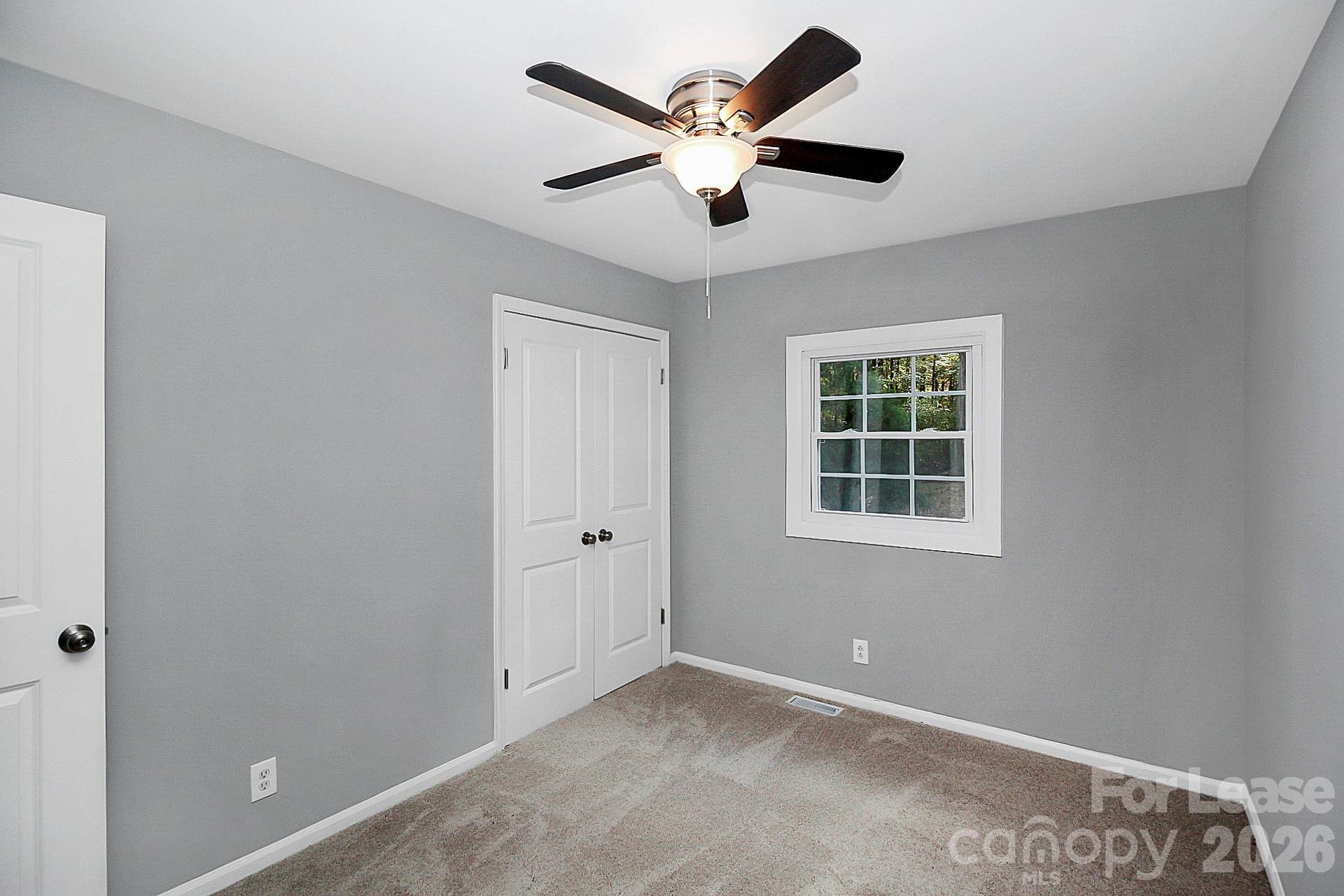 2310 Eastview Circle Property Photo 17