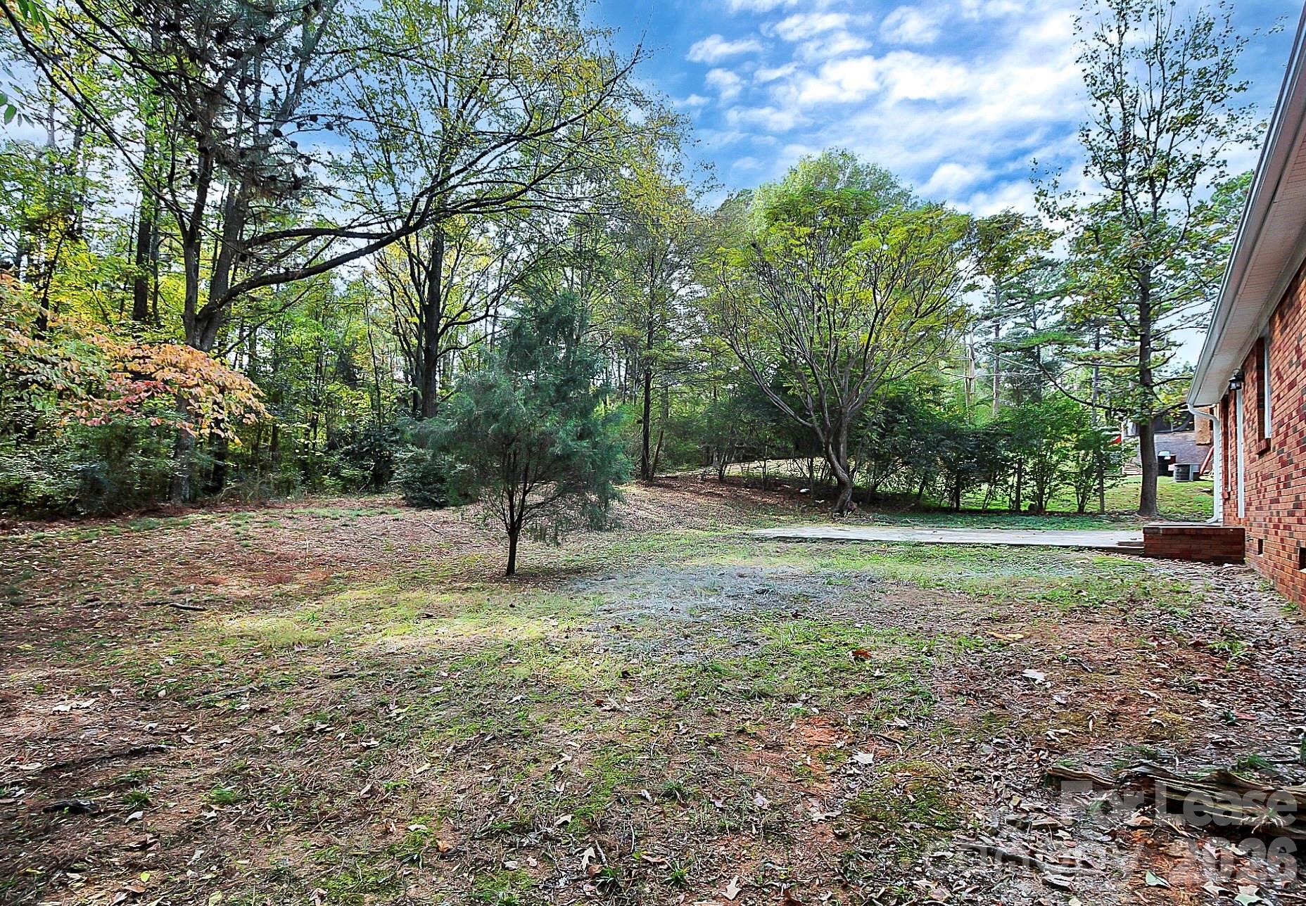2310 Eastview Circle Property Photo 28