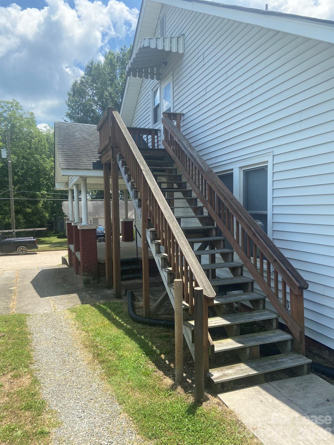 14 Douglas Avenue Property Photo 2