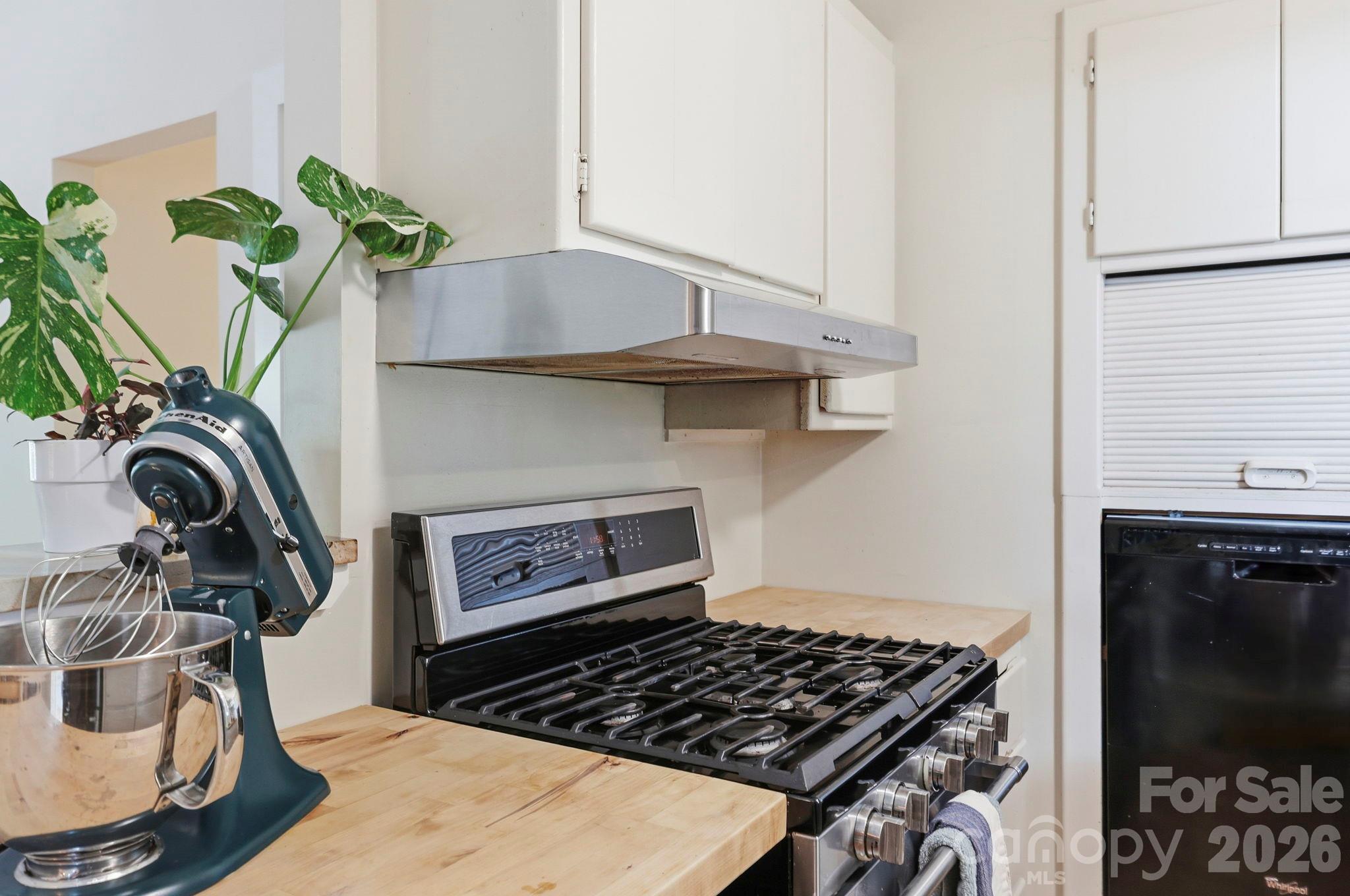 16 Melton Drive Property Photo 14