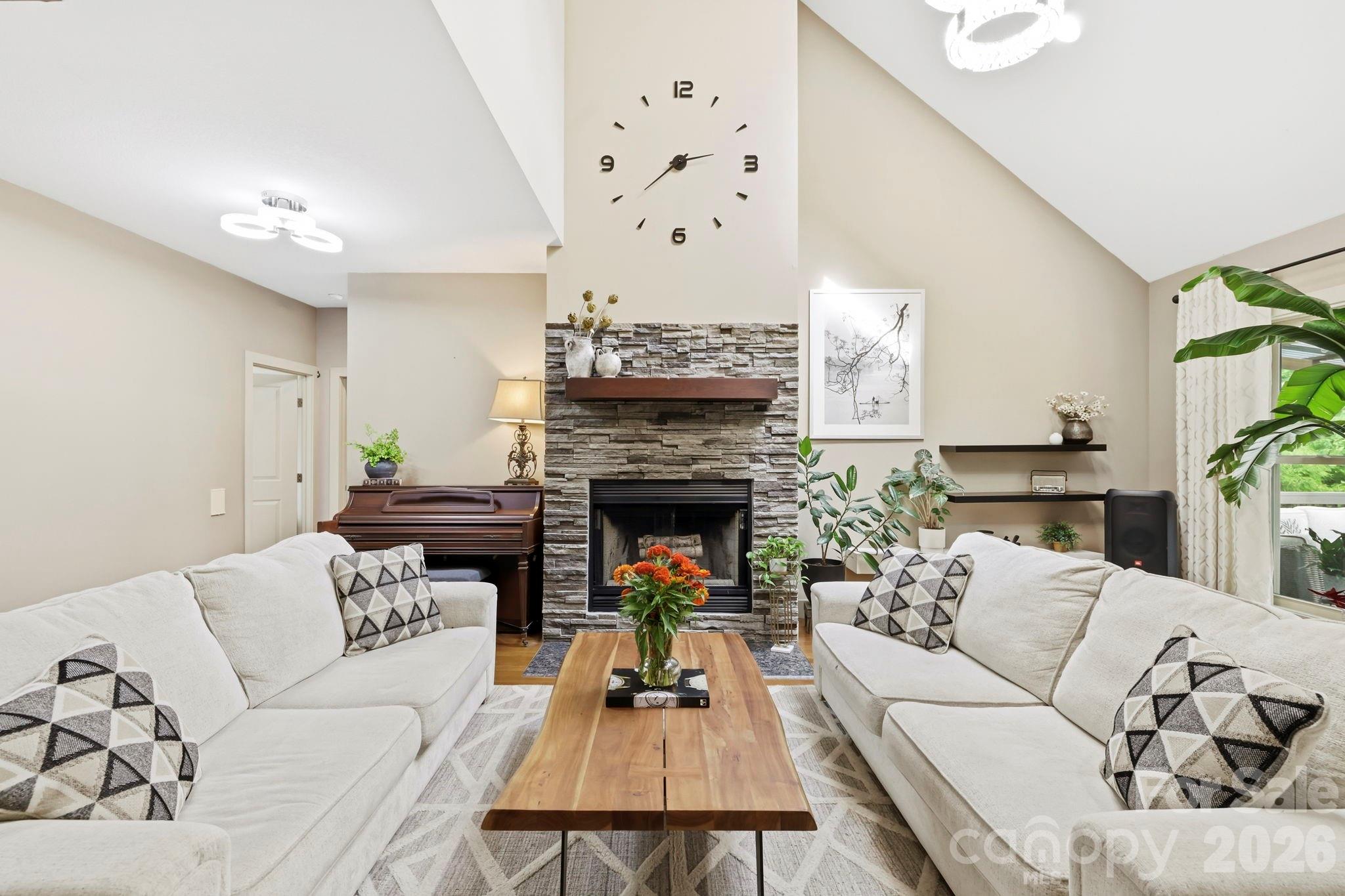 9 Pondberry Court Property Photo 3