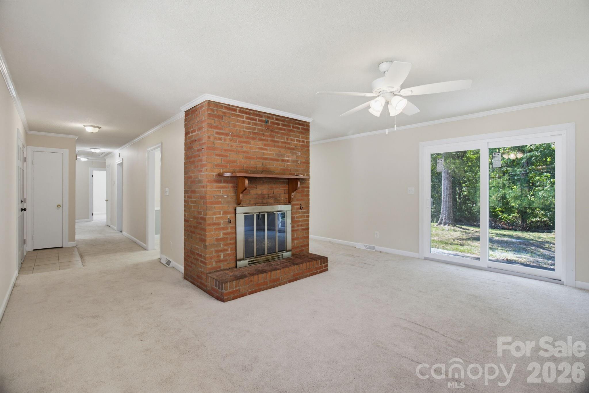 115 Monroe Drive Property Photo 6