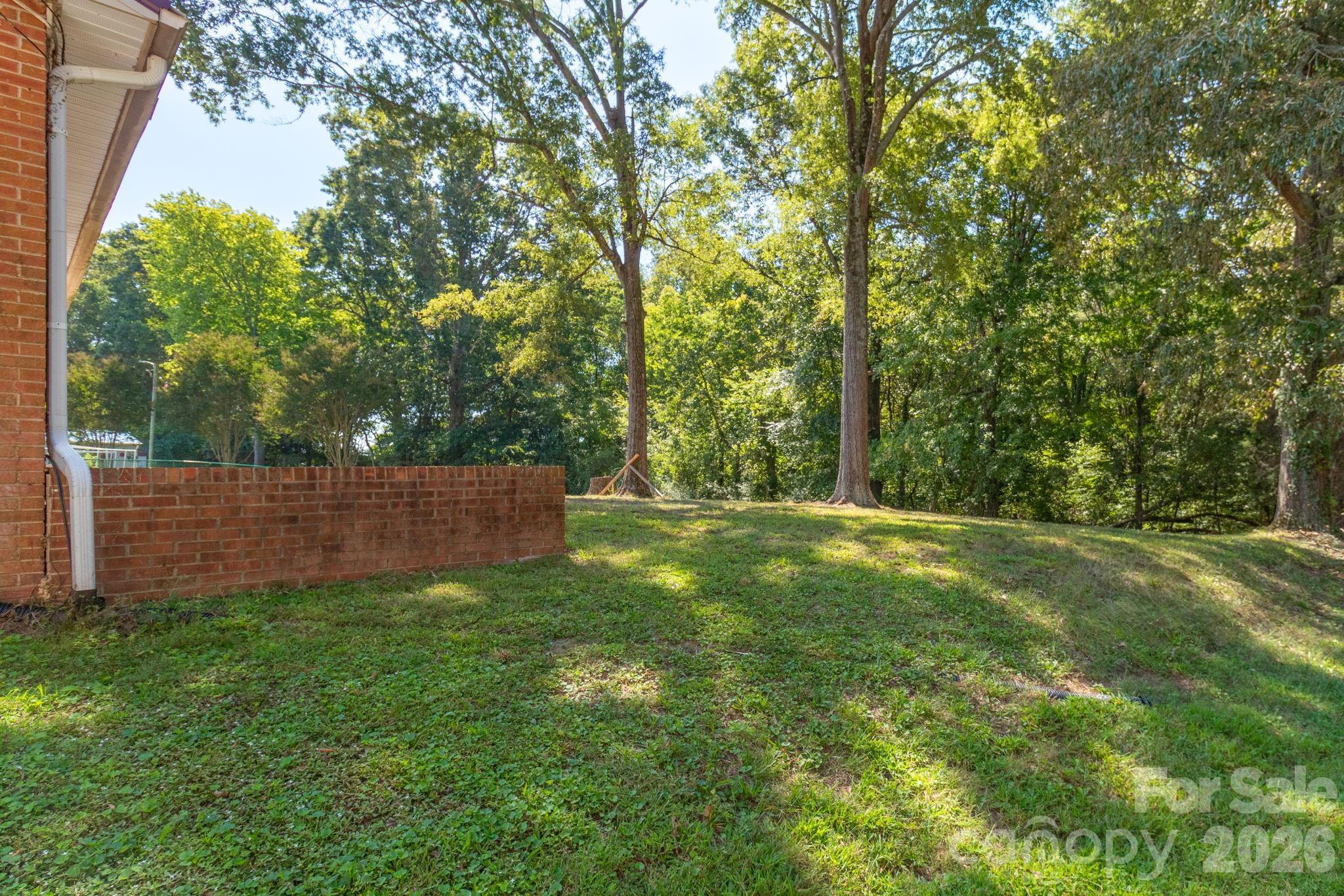 115 Monroe Drive Property Photo 29