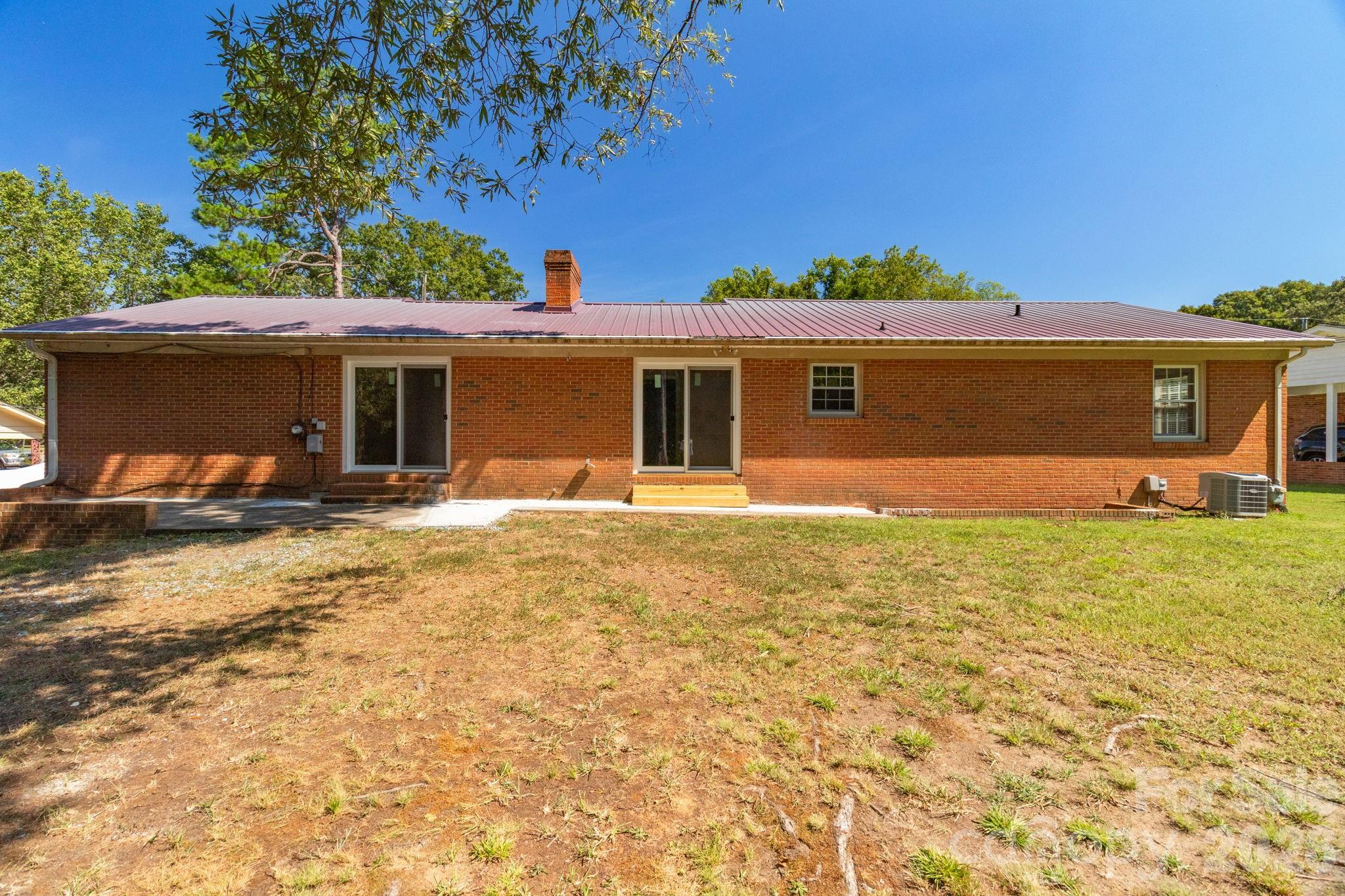 115 Monroe Drive Property Photo 31