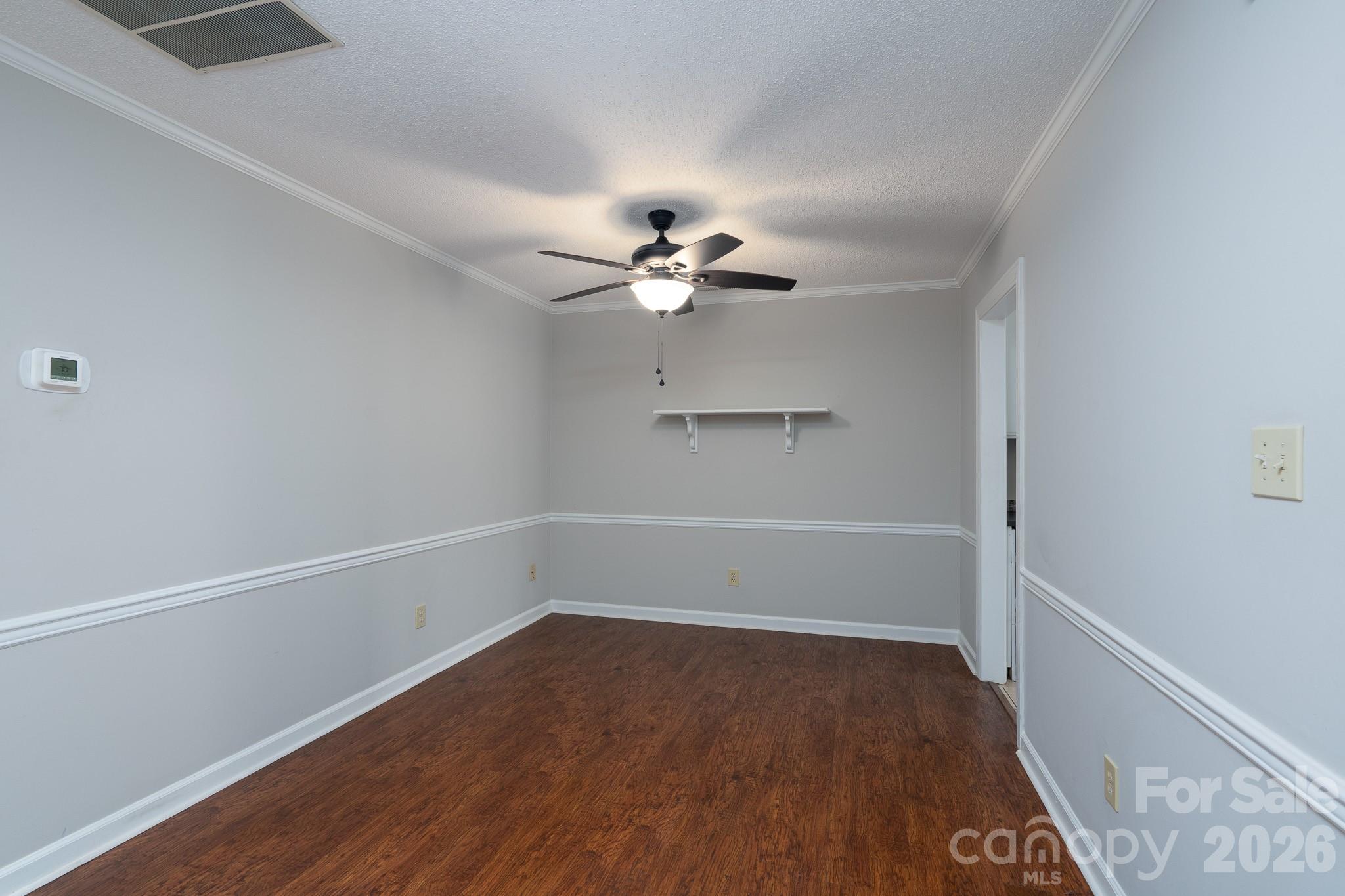 460 Camrose Circle Property Photo 8