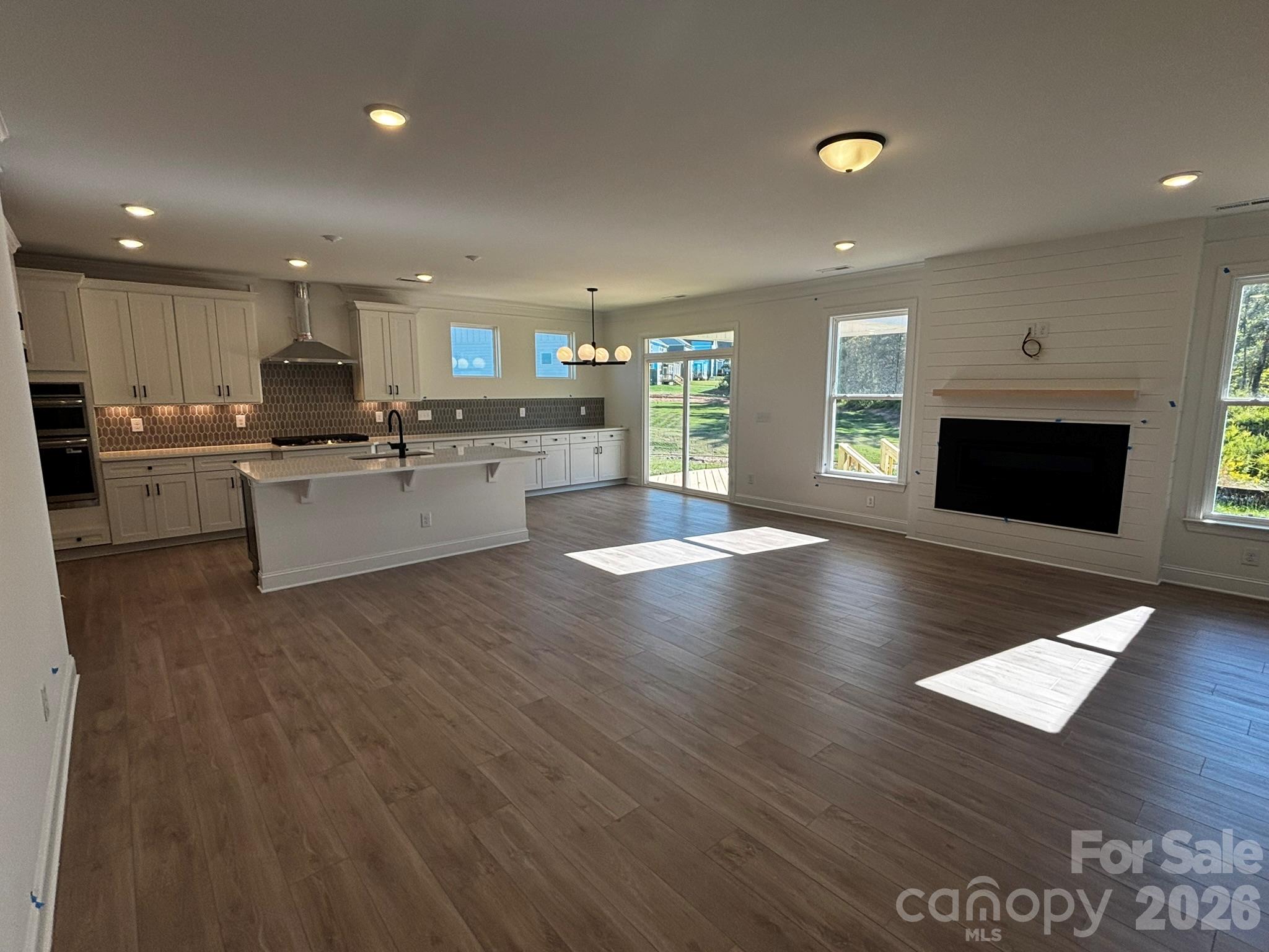 567 Boseman Court Property Photo 4