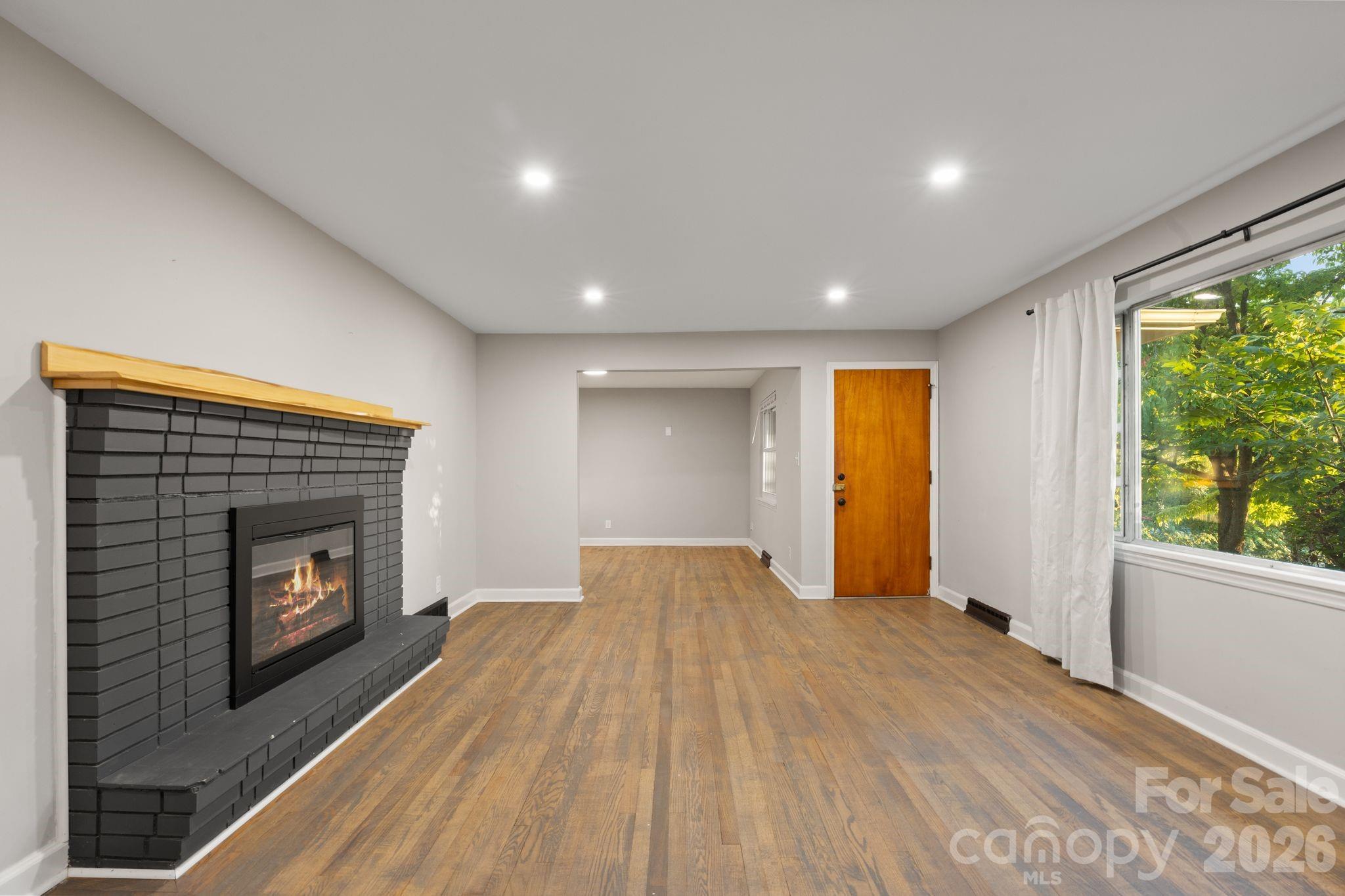 1452 Sweeten Creek Road Property Photo 12
