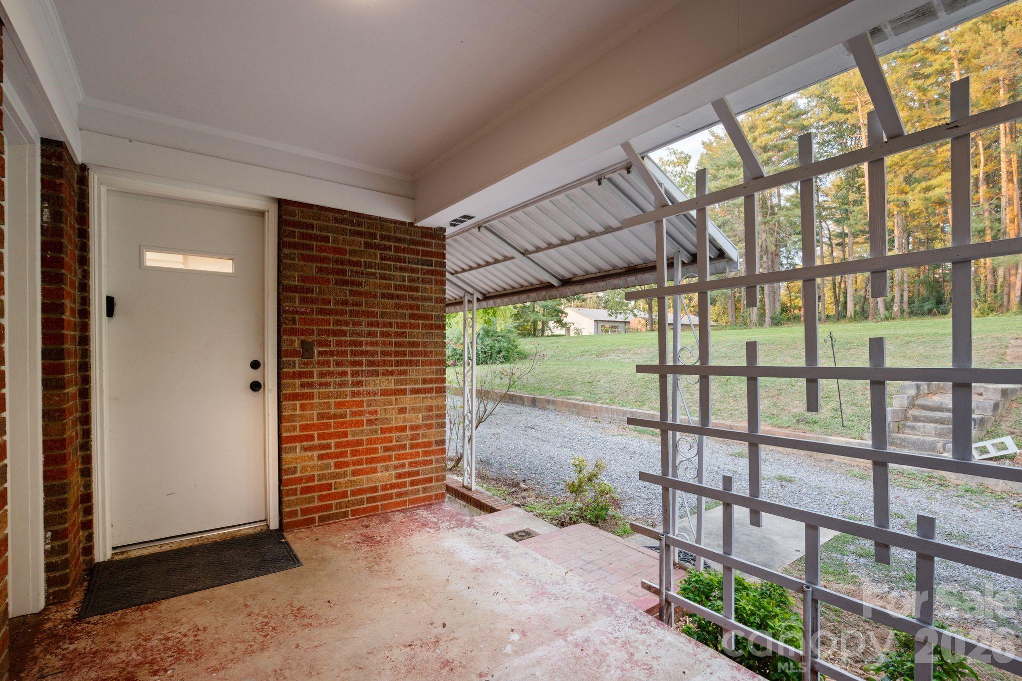 1452 Sweeten Creek Road Property Photo 31