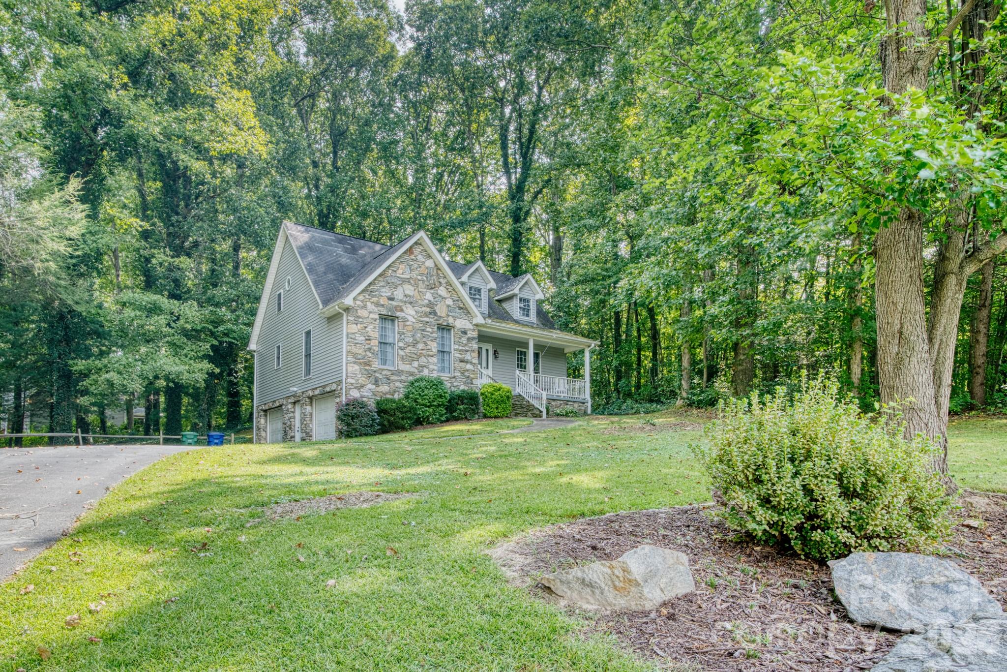 163 Canaan Drive Property Photo 1