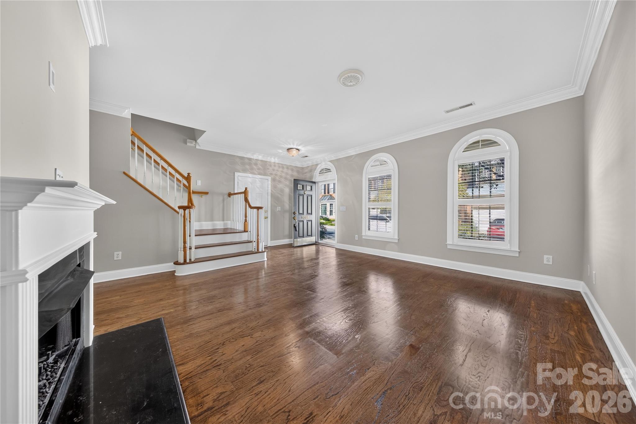 9169 Bonnie Briar Circle Property Photo 2