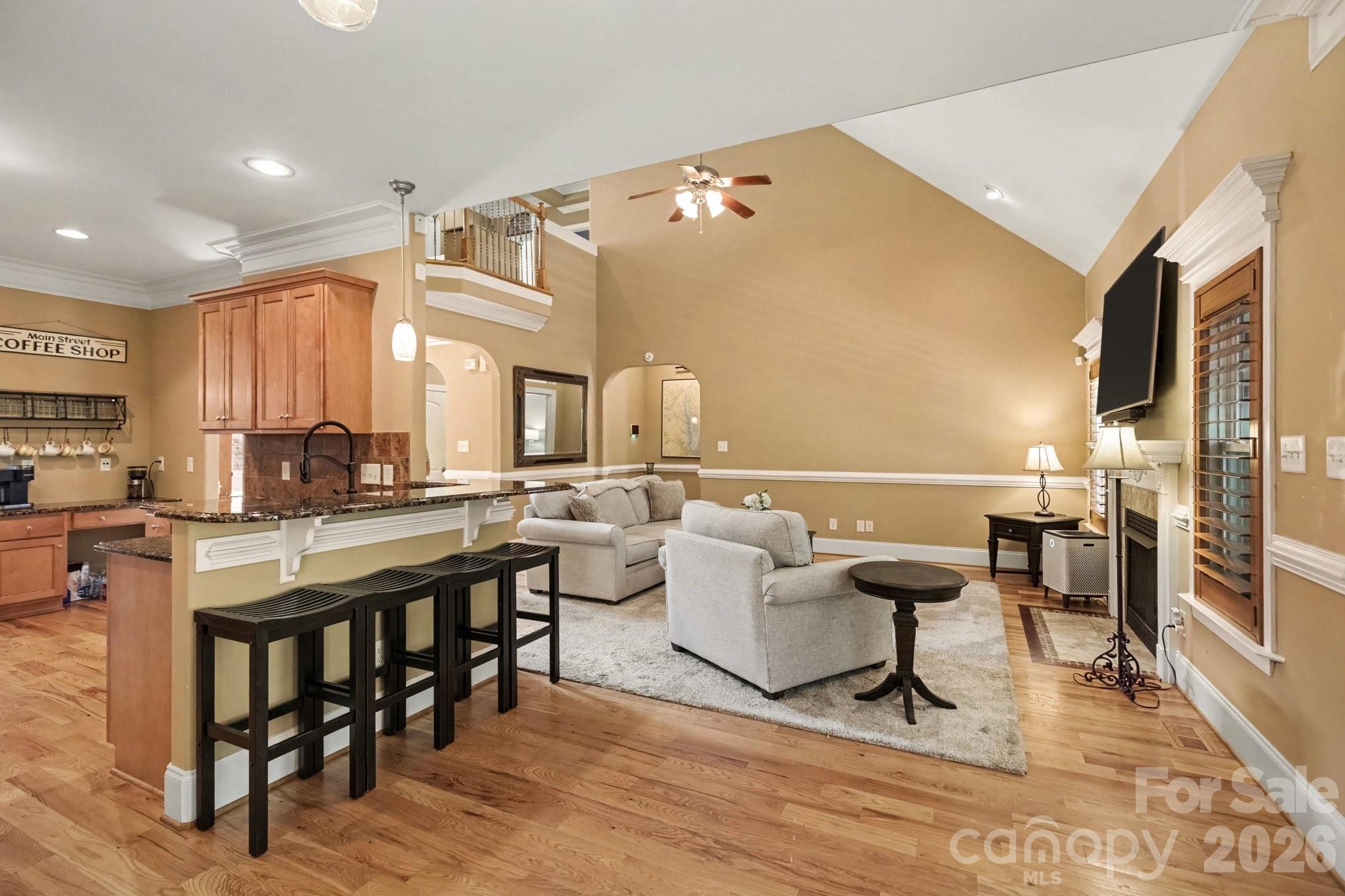 5116 Ivy Trace Court Property Photo 6