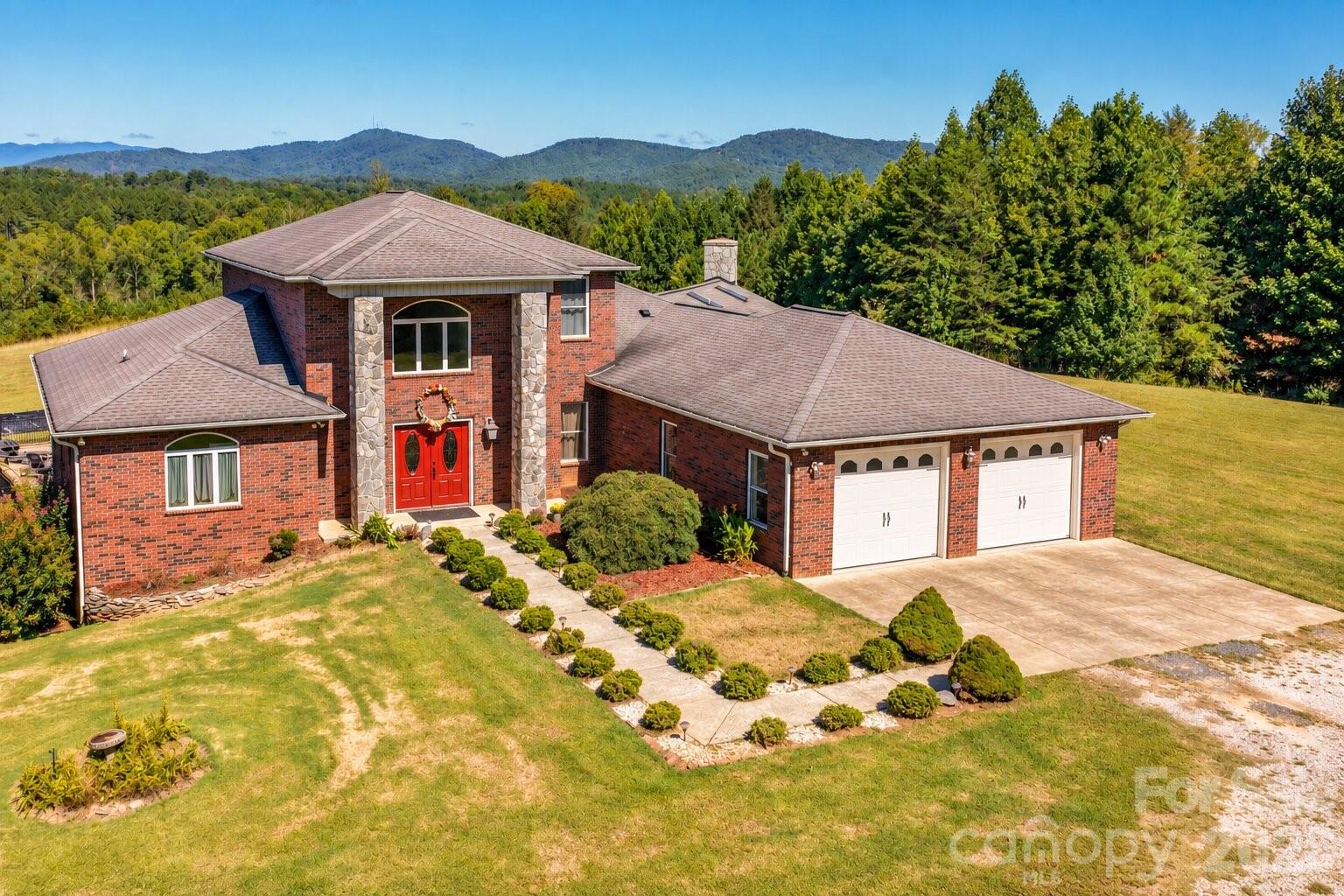 671 Mud Cut Loop Property Photo 1