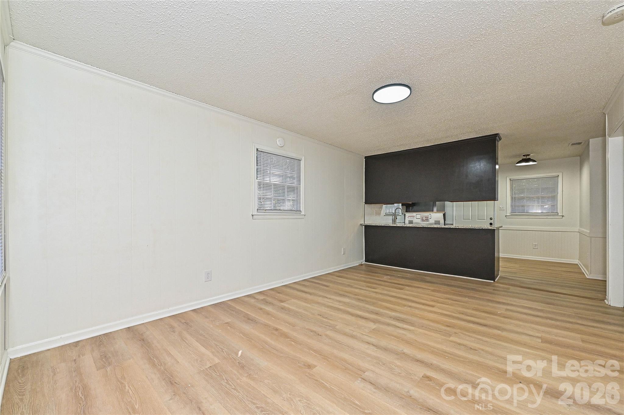 162 American Avenue Property Photo 3