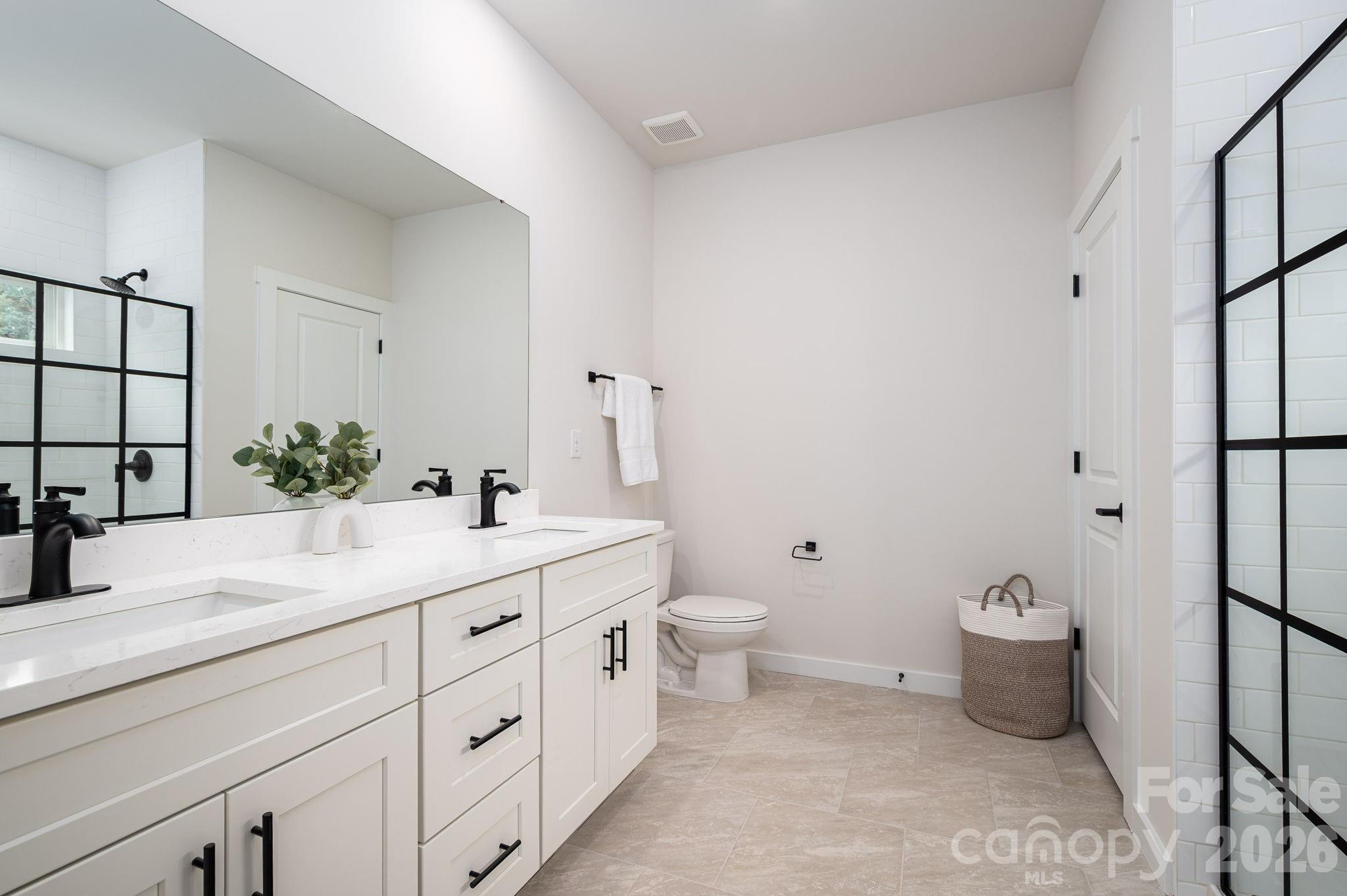 1531 9th Street Lane Property Photo 16