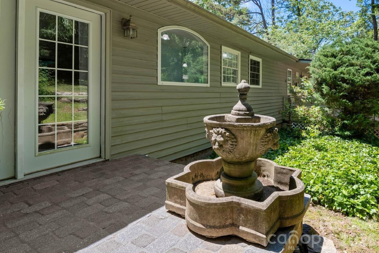 3 Northwood Road Property Photo 44