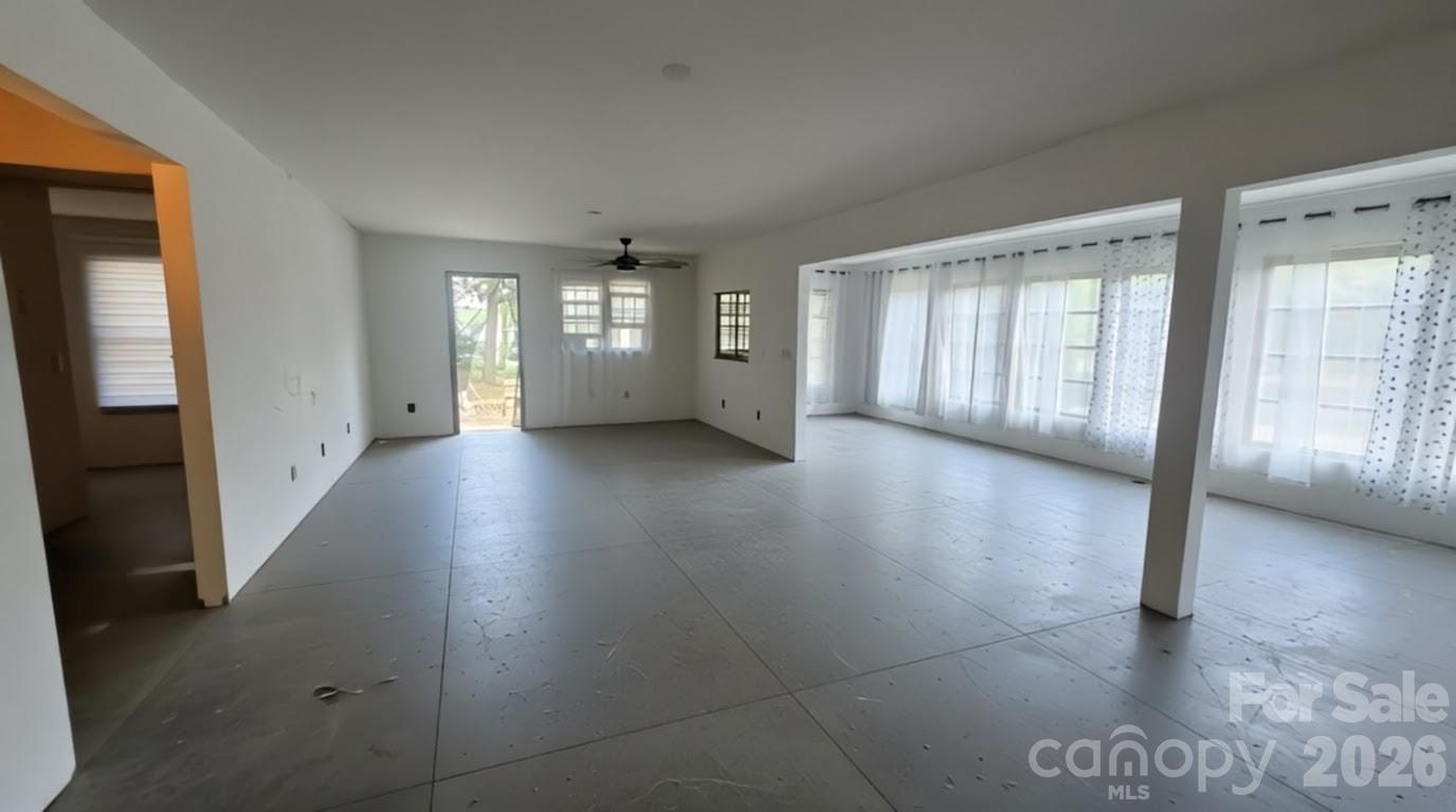 4251 Acacia Road Property Photo 9