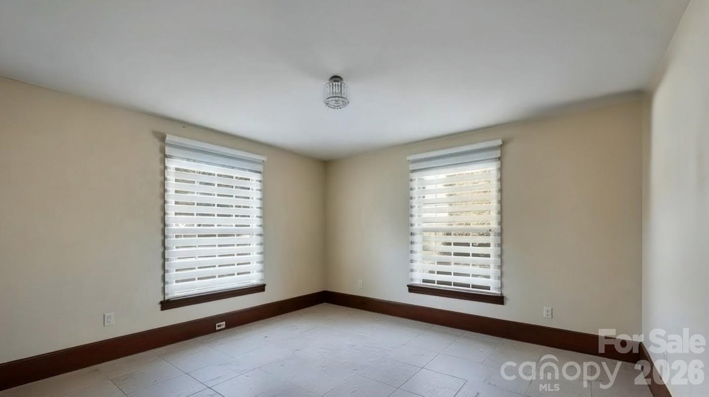4251 Acacia Road Property Photo 11