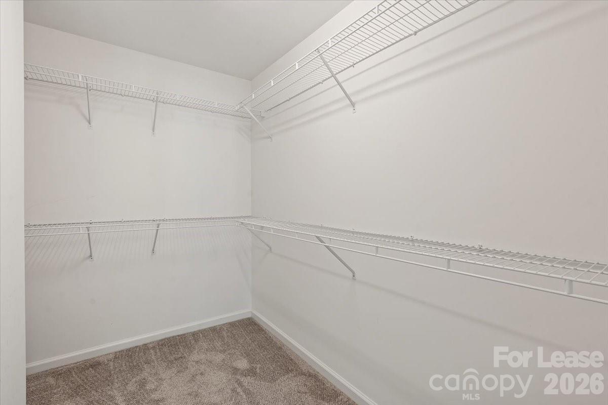 9022 Roseton Lane Property Photo 21