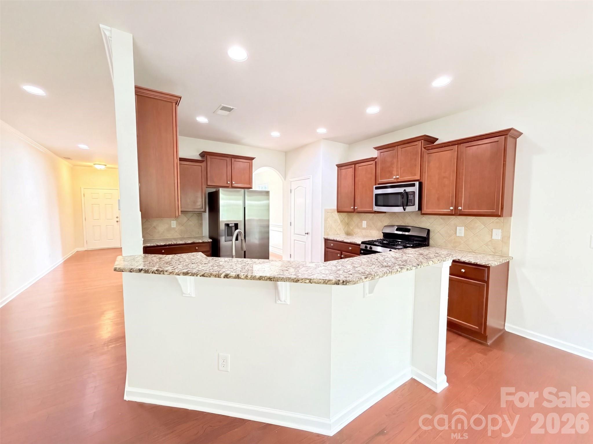 7230 Kinley Commons Lane Property Photo 2