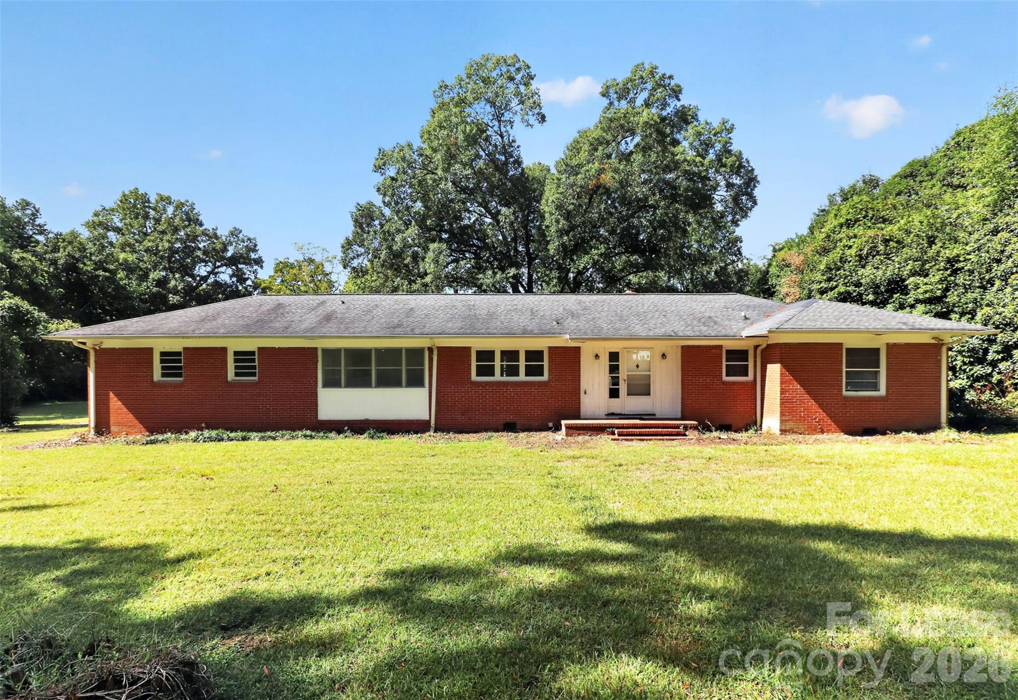 6038 Preston Lane Property Photo 2
