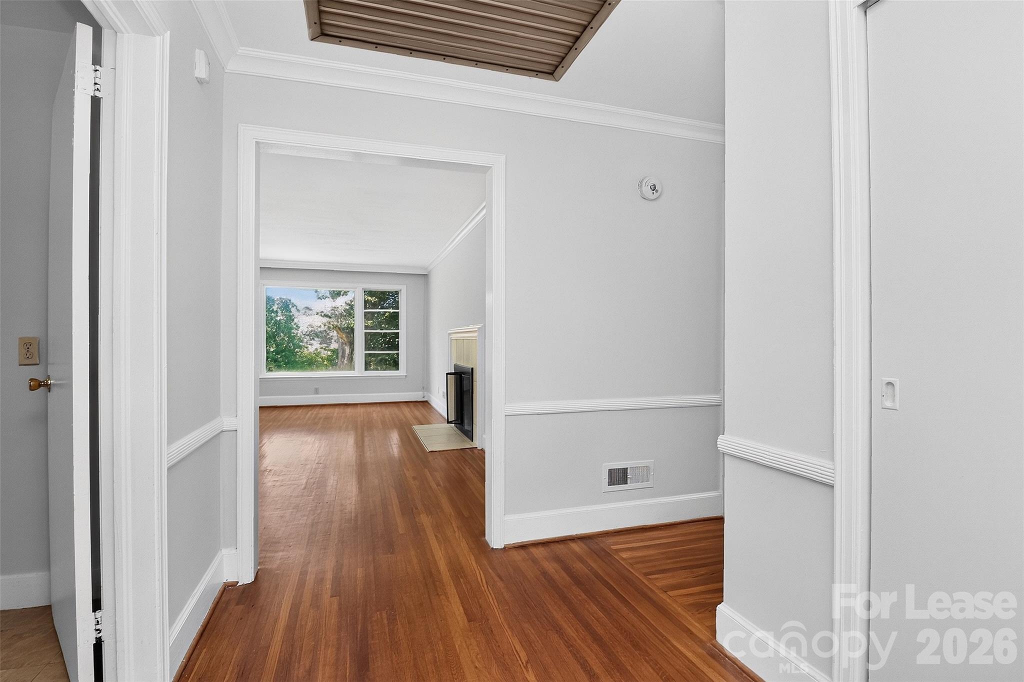 6038 Preston Lane Property Photo 16