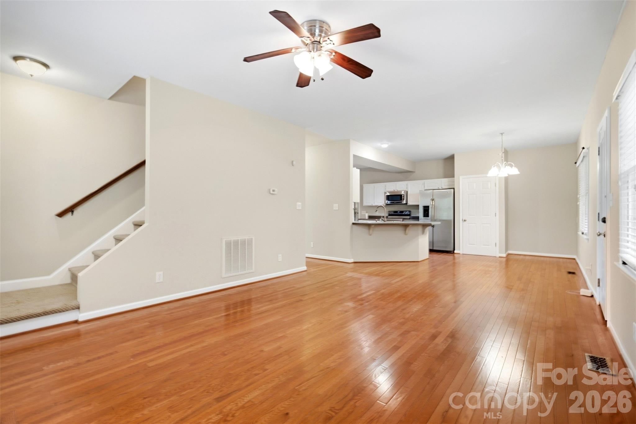 2591 Chandy Street Property Photo 9