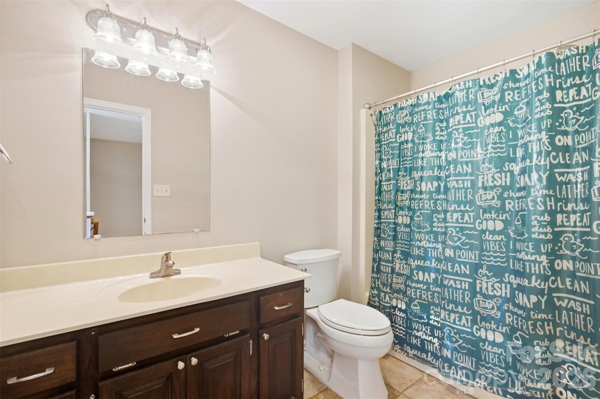 2591 Chandy Street Property Photo 22
