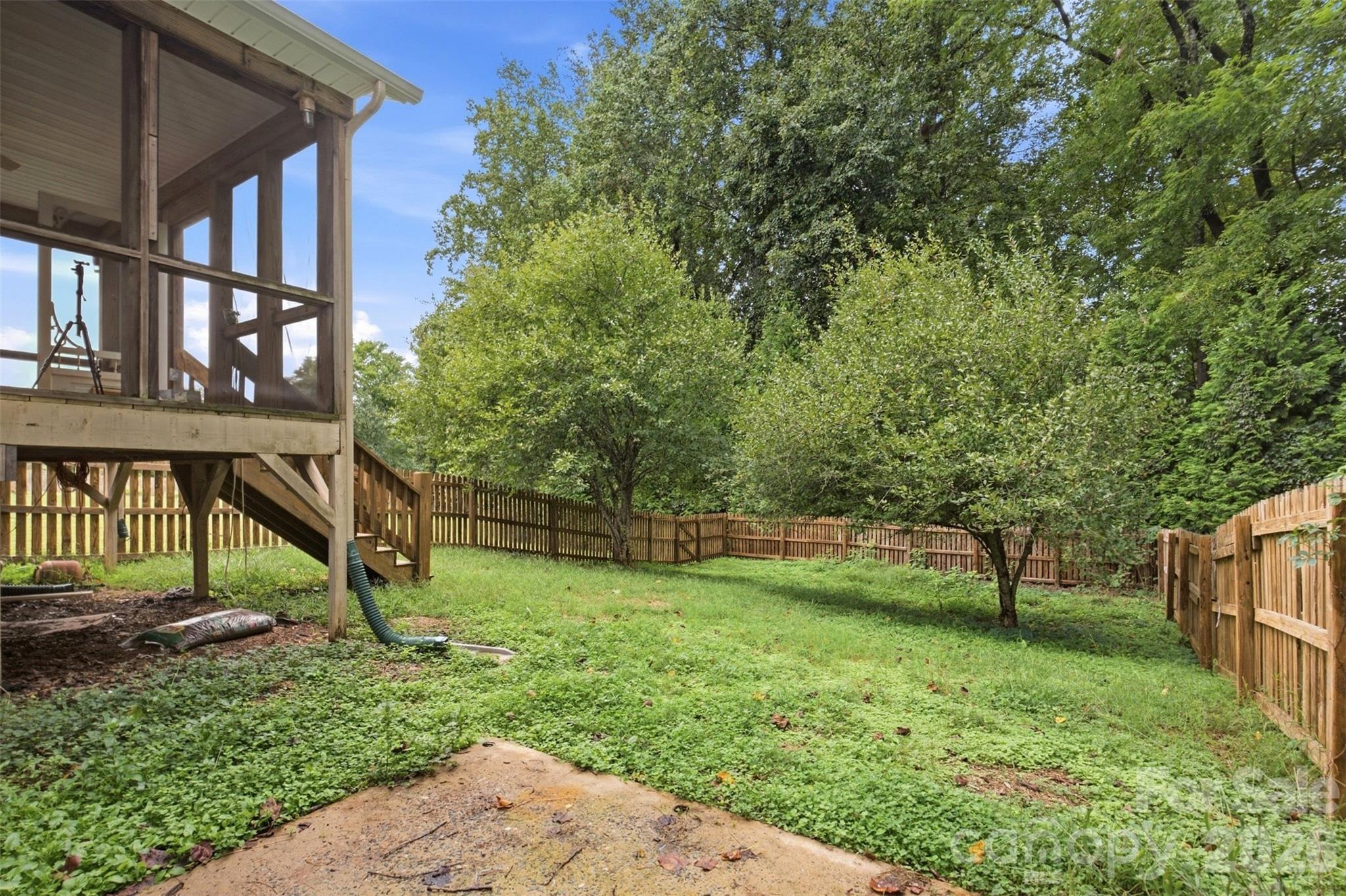 2591 Chandy Street Property Photo 38