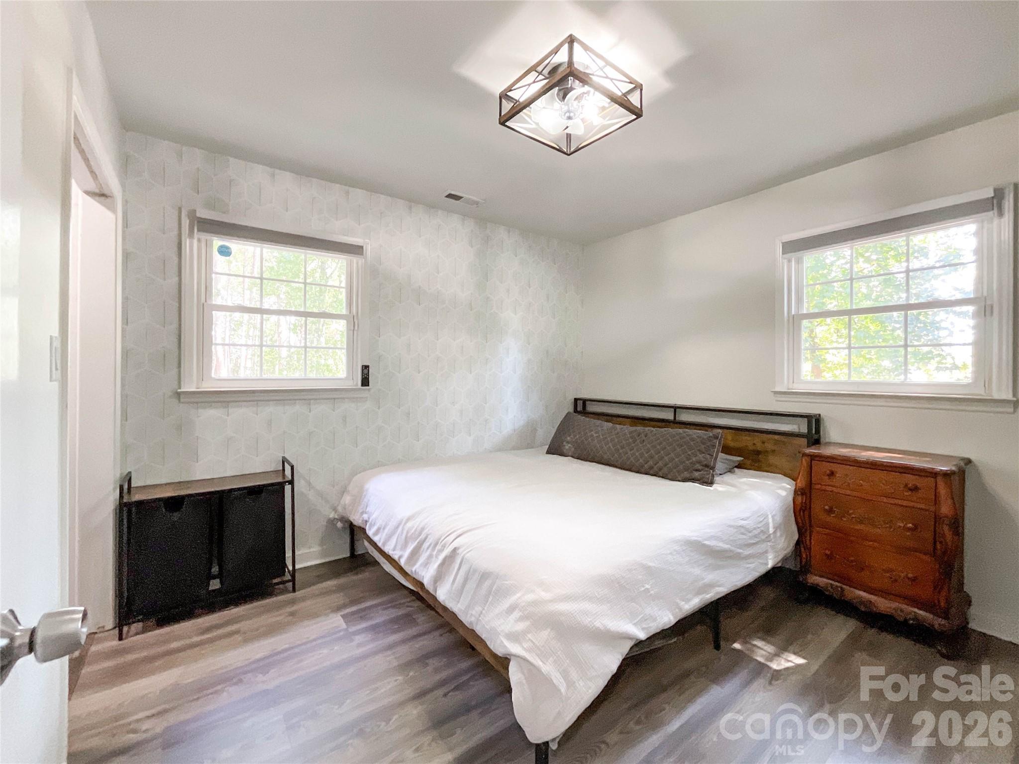 412 N Secrest Avenue Property Photo 19