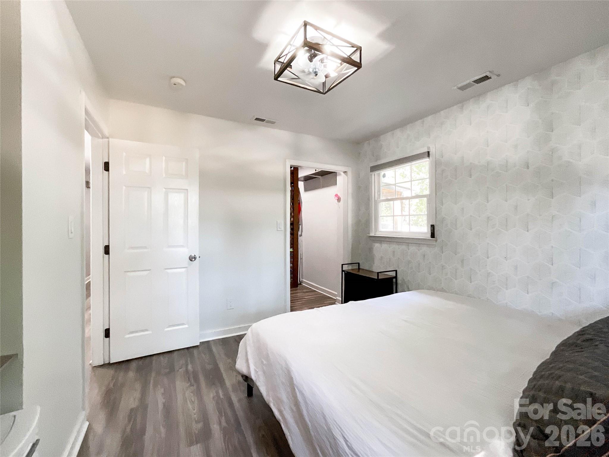 412 N Secrest Avenue Property Photo 20