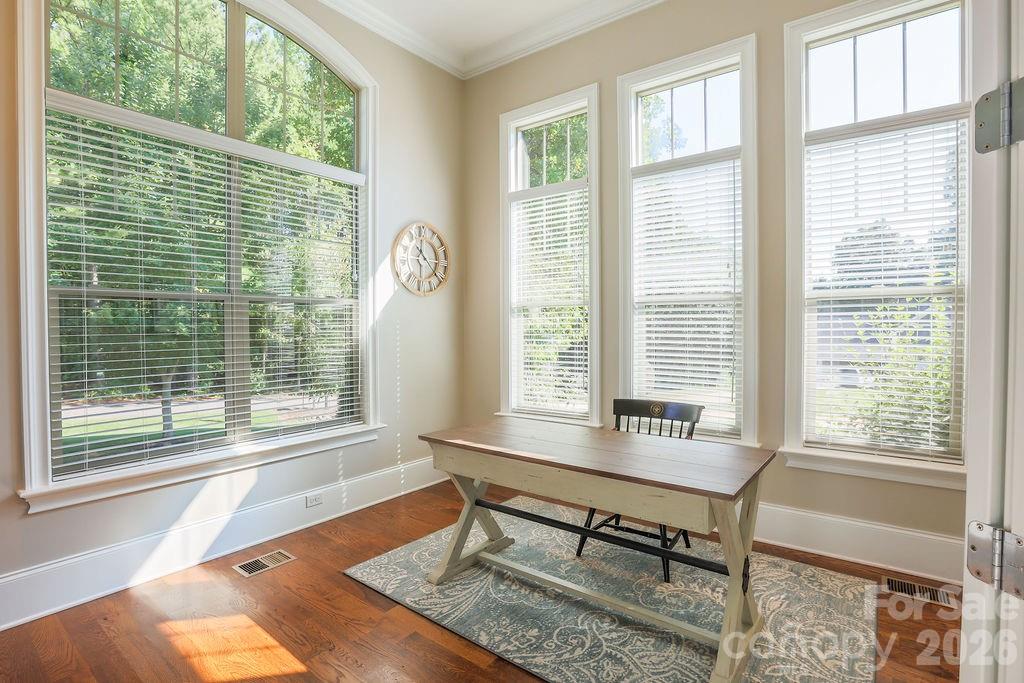 7996 Malibu Pointe Lane Property Photo 6