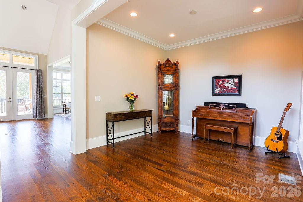 7996 Malibu Pointe Lane Property Photo 10
