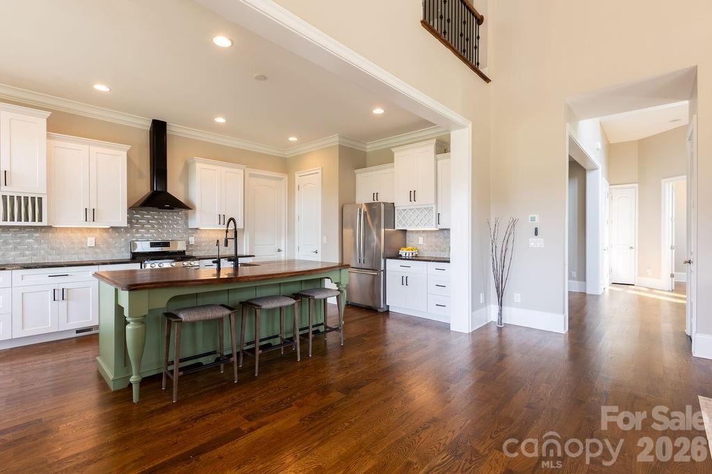 7996 Malibu Pointe Lane Property Photo 17