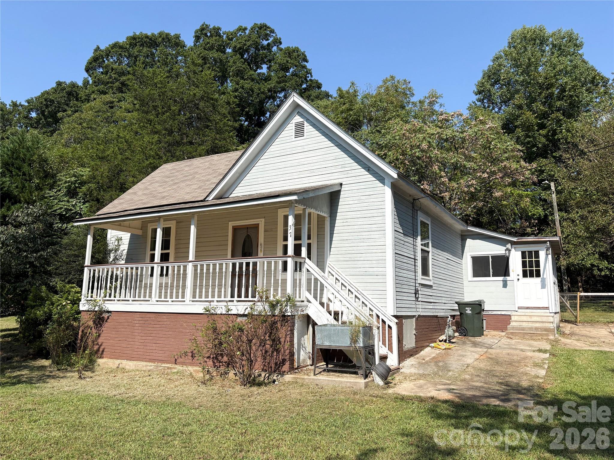 37 Sixth Street 36 Property Photo 1