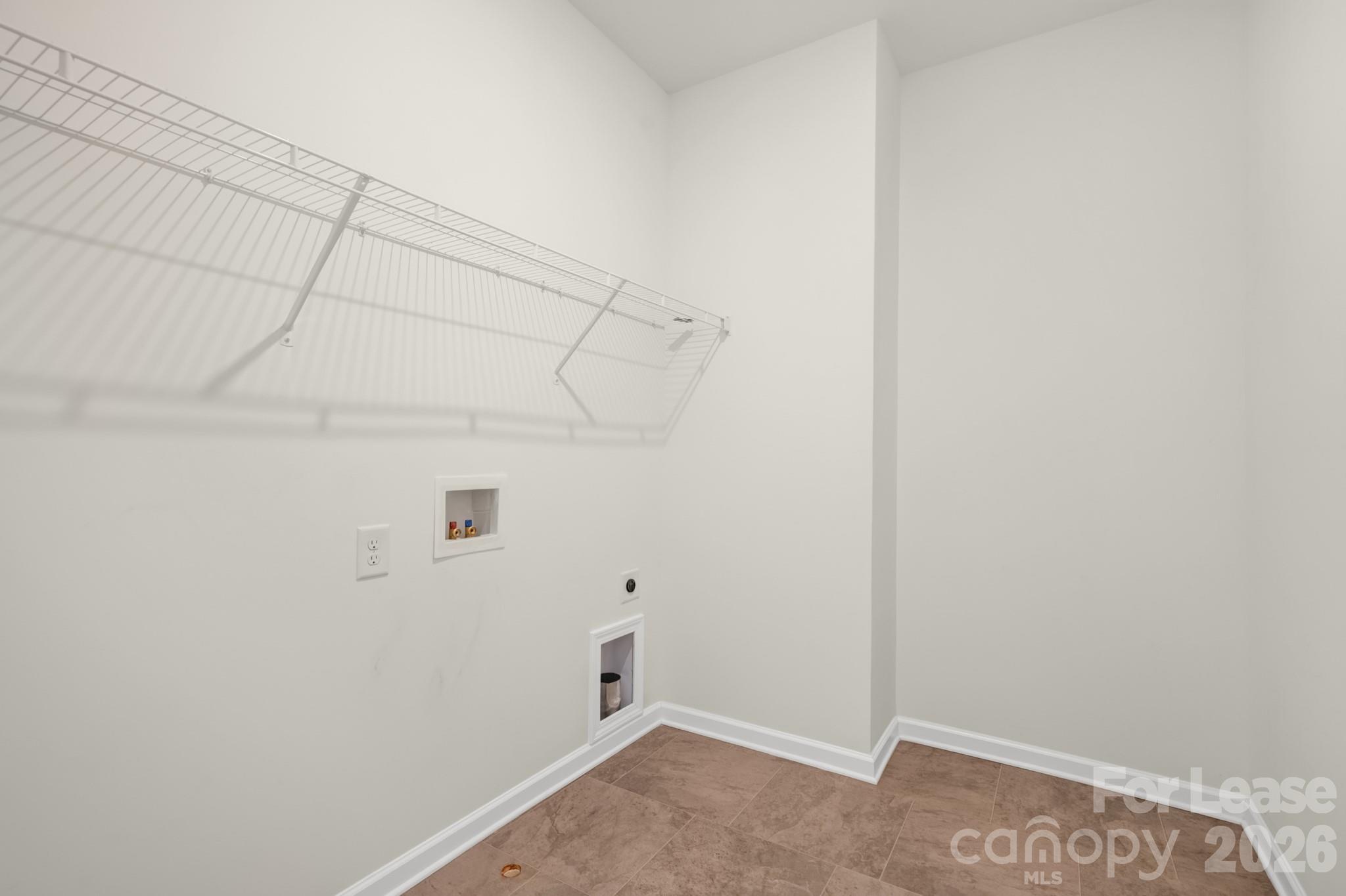 8324 Dumphries Drive Property Photo 32