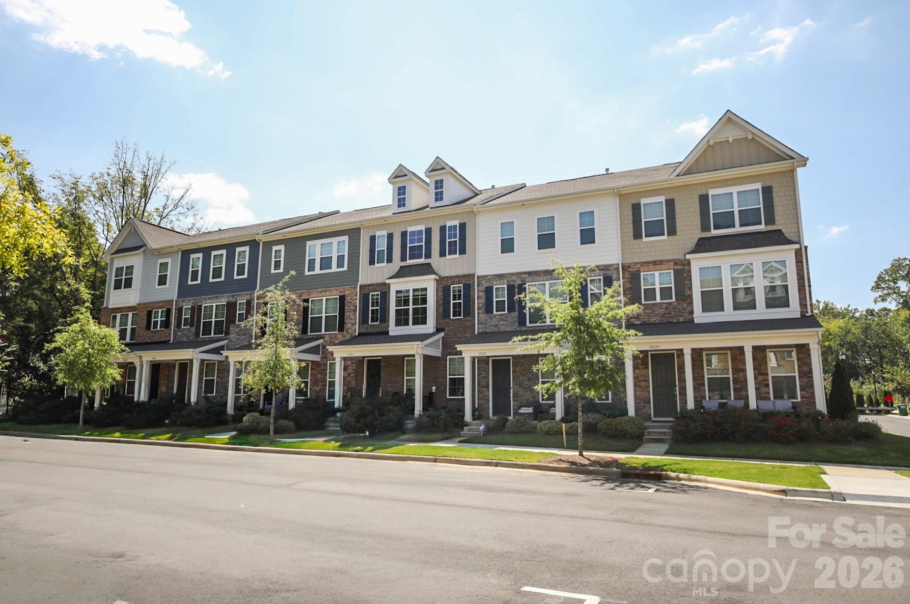 15025 Camus Court Property Photo 3