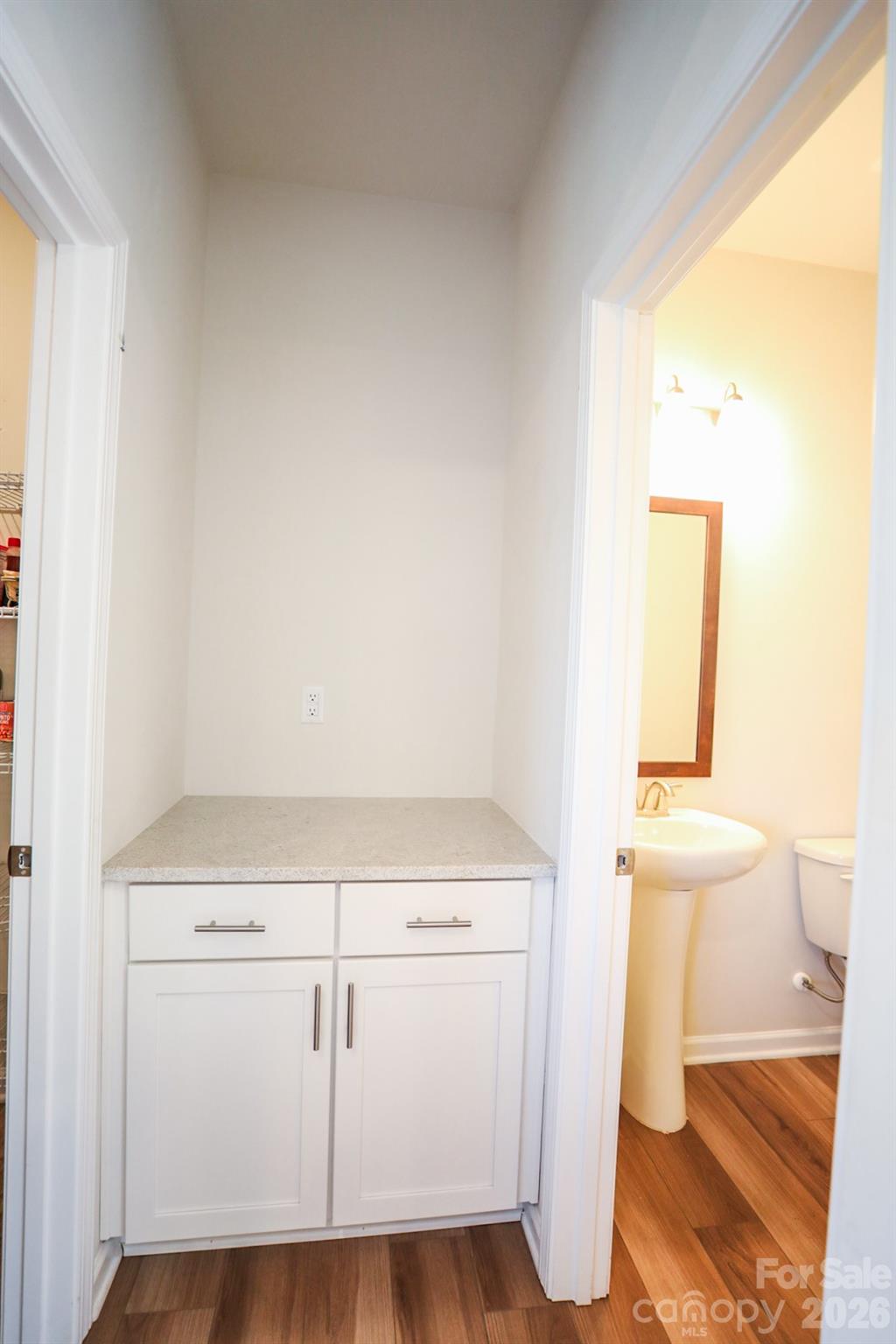 15025 Camus Court Property Photo 12