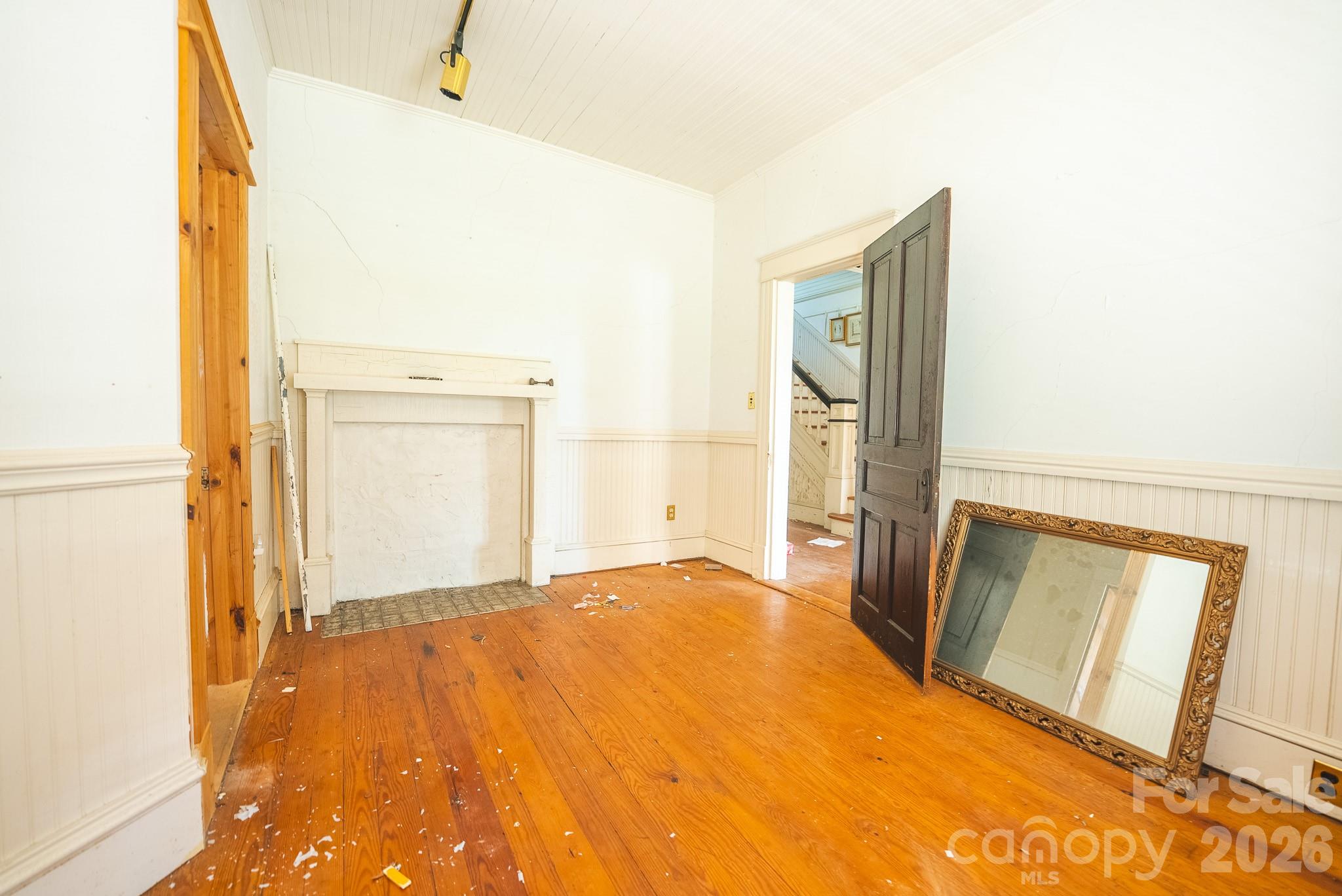12 1st Avenue Drive Property Photo 20