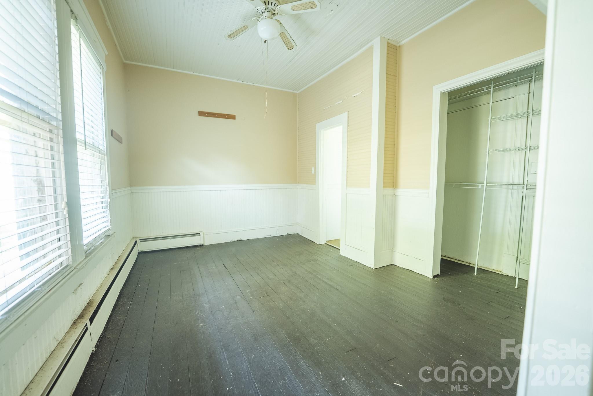 12 1st Avenue Drive Property Photo 21
