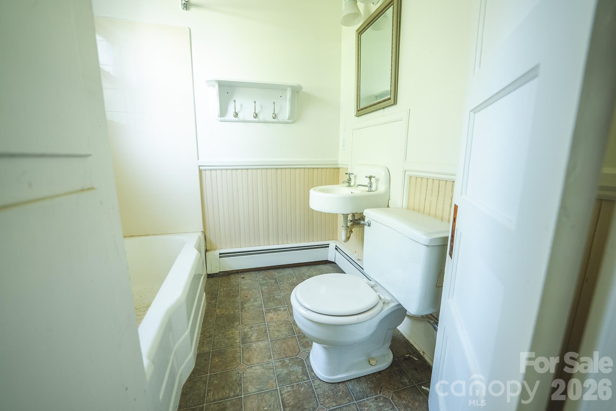 12 1st Avenue Drive Property Photo 22