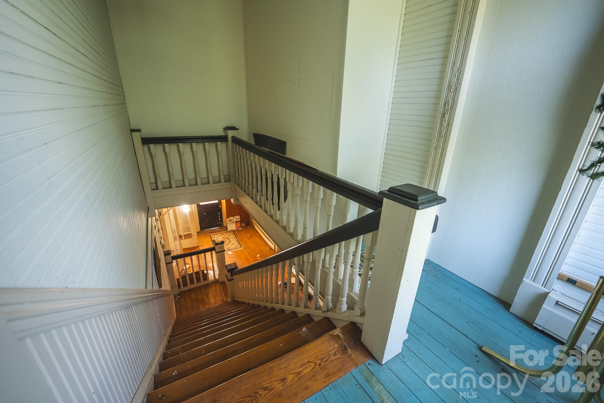 12 1st Avenue Drive Property Photo 29